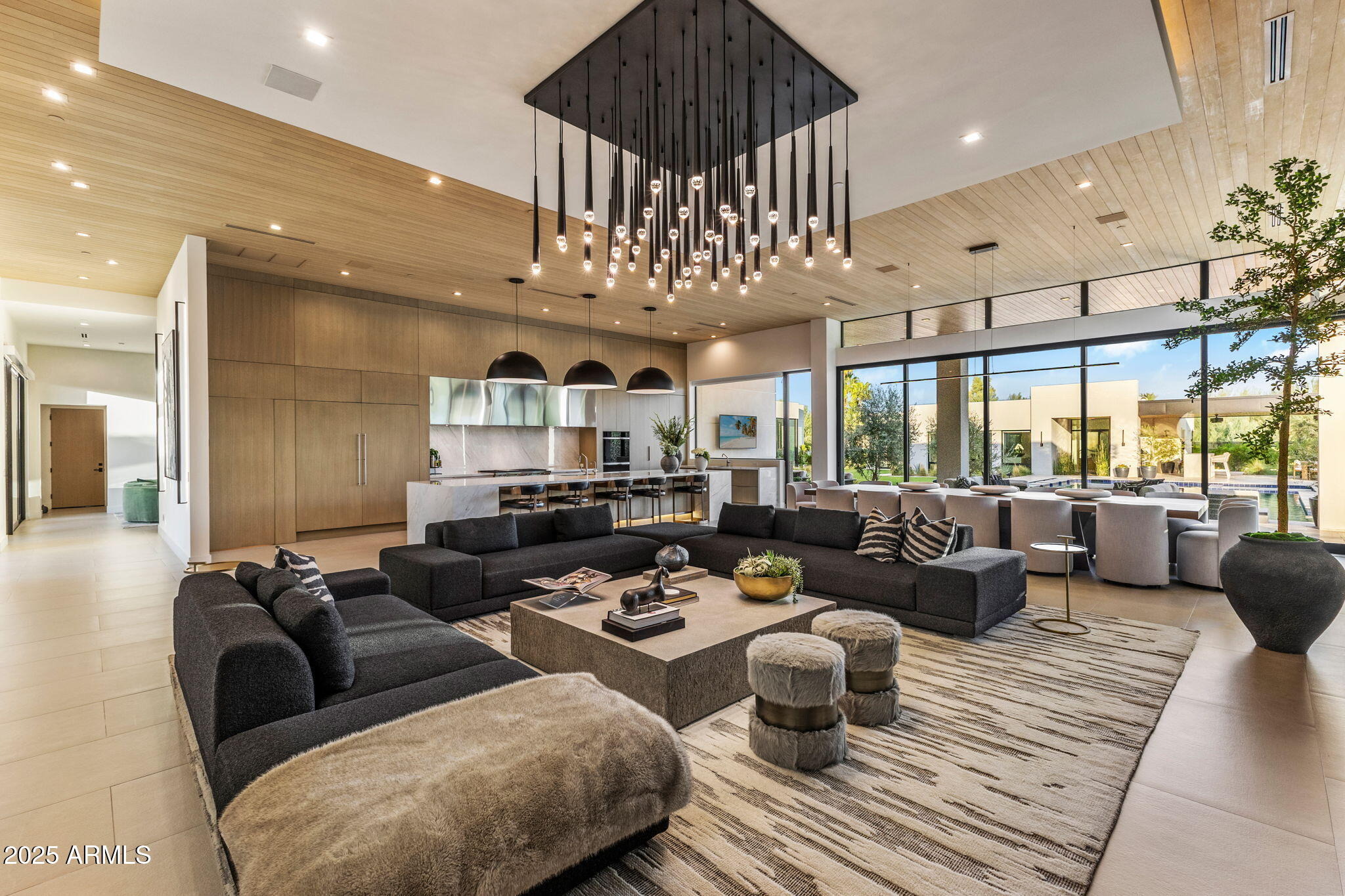 Via Buena Vis, Paradise Valley, AZ 85253