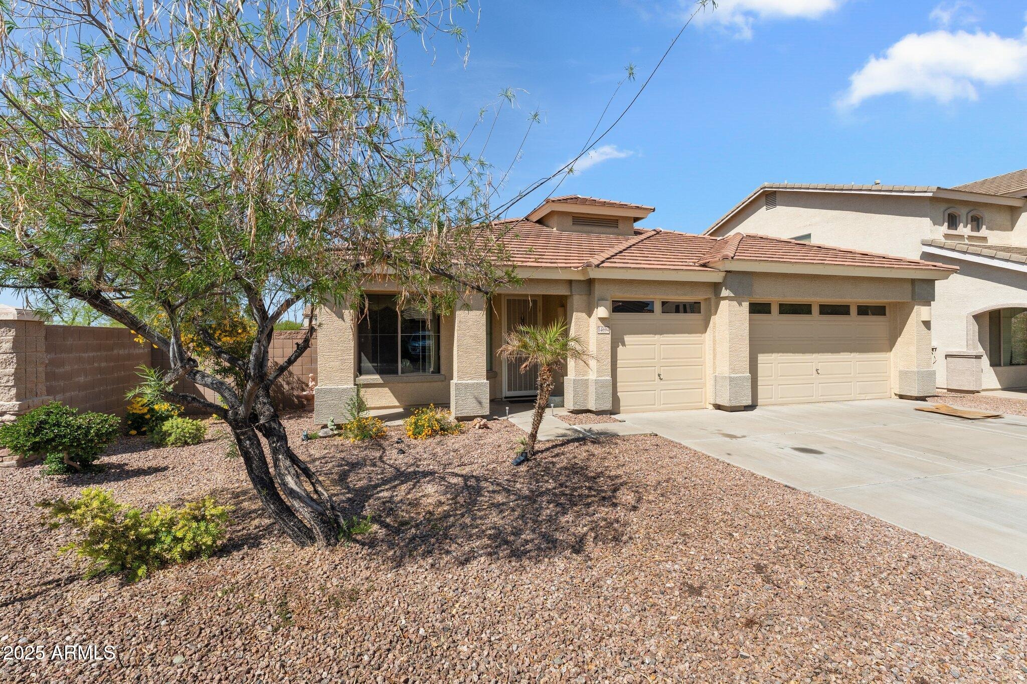 Mandalay Ln, Surprise, AZ 85379