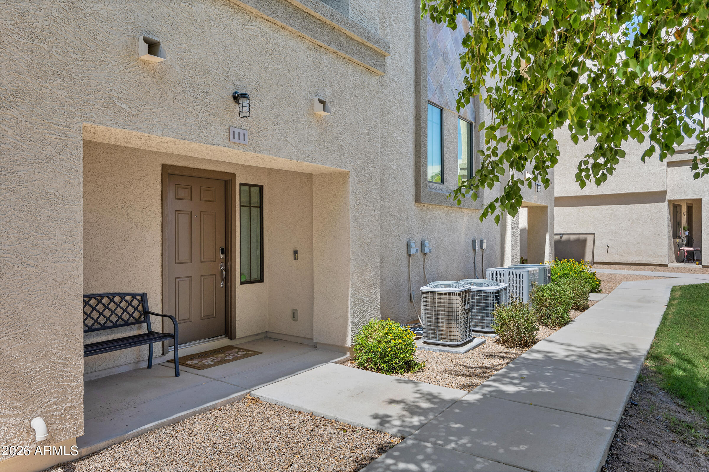 52nd St, Phoenix, AZ 85008