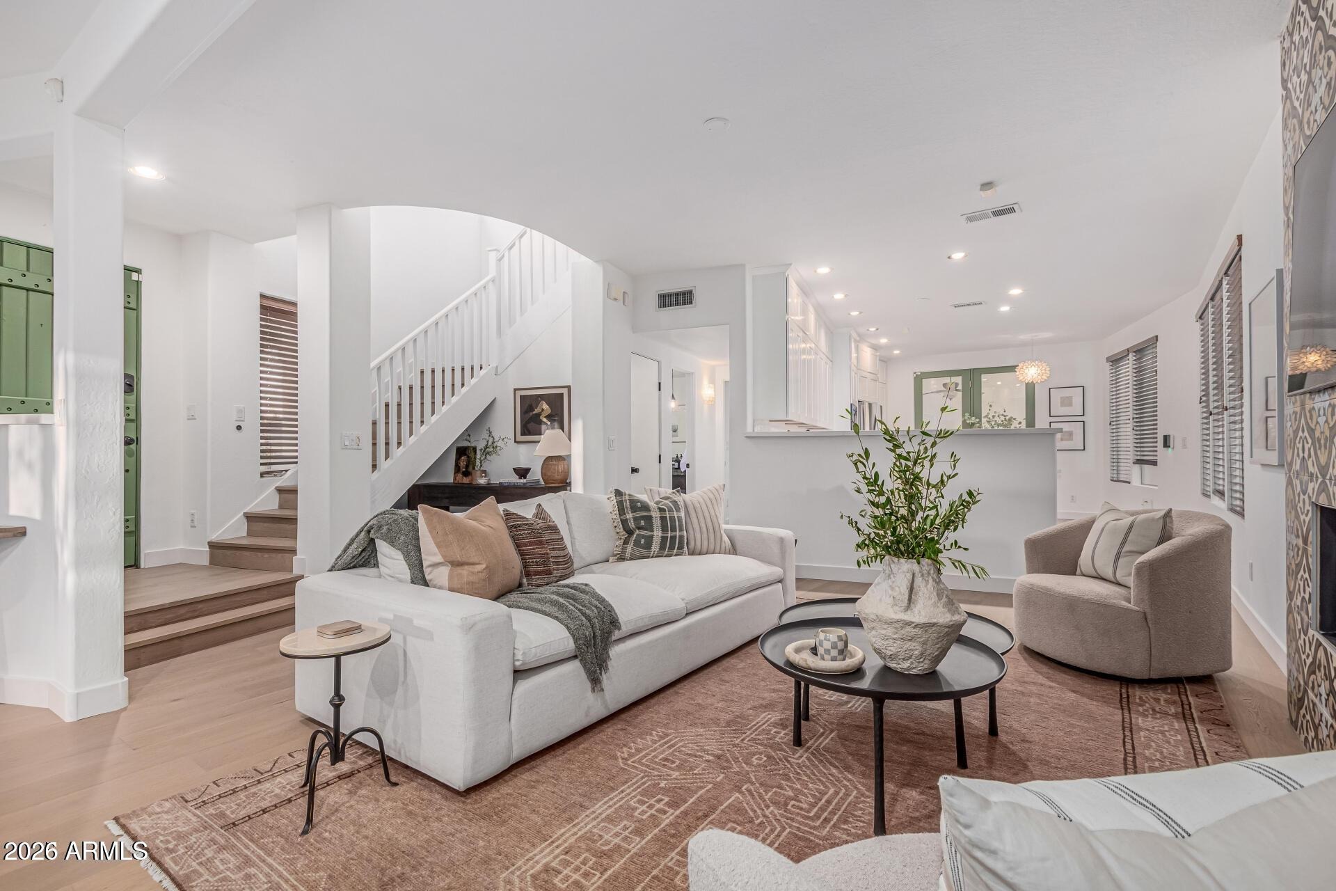 16th Ave, Phoenix, AZ 85007
