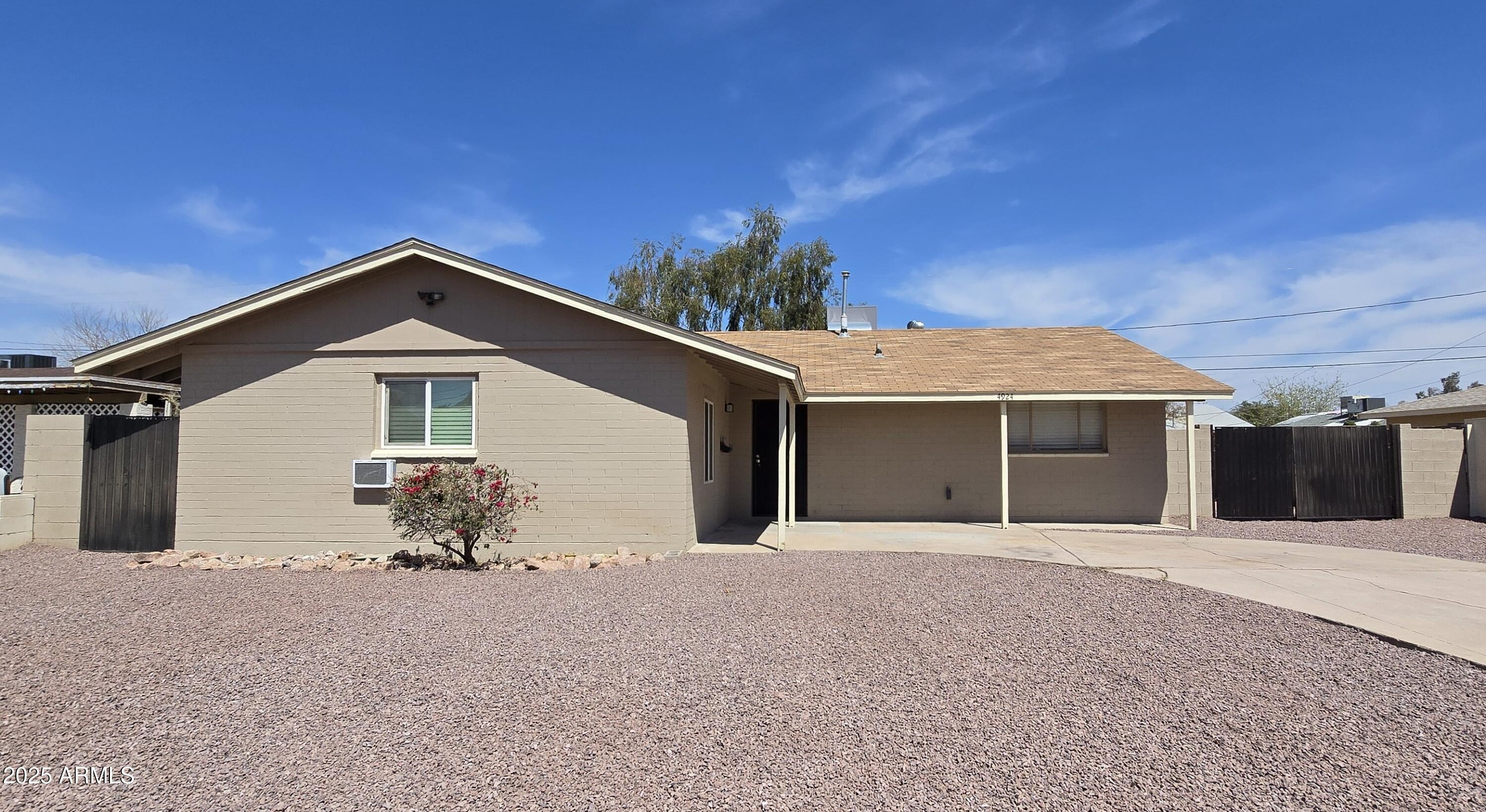 Catalina Dr, Phoenix, AZ 85031