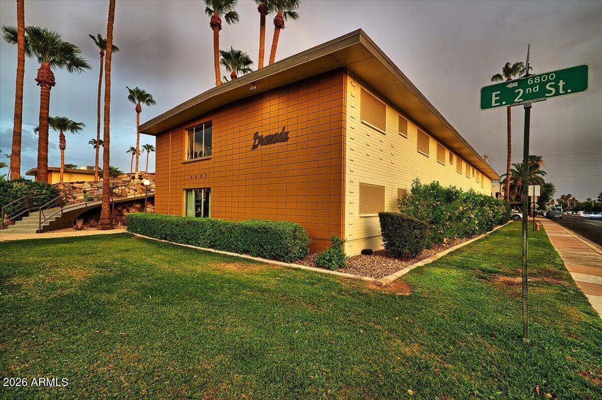 2nd St, Scottsdale, AZ 85251