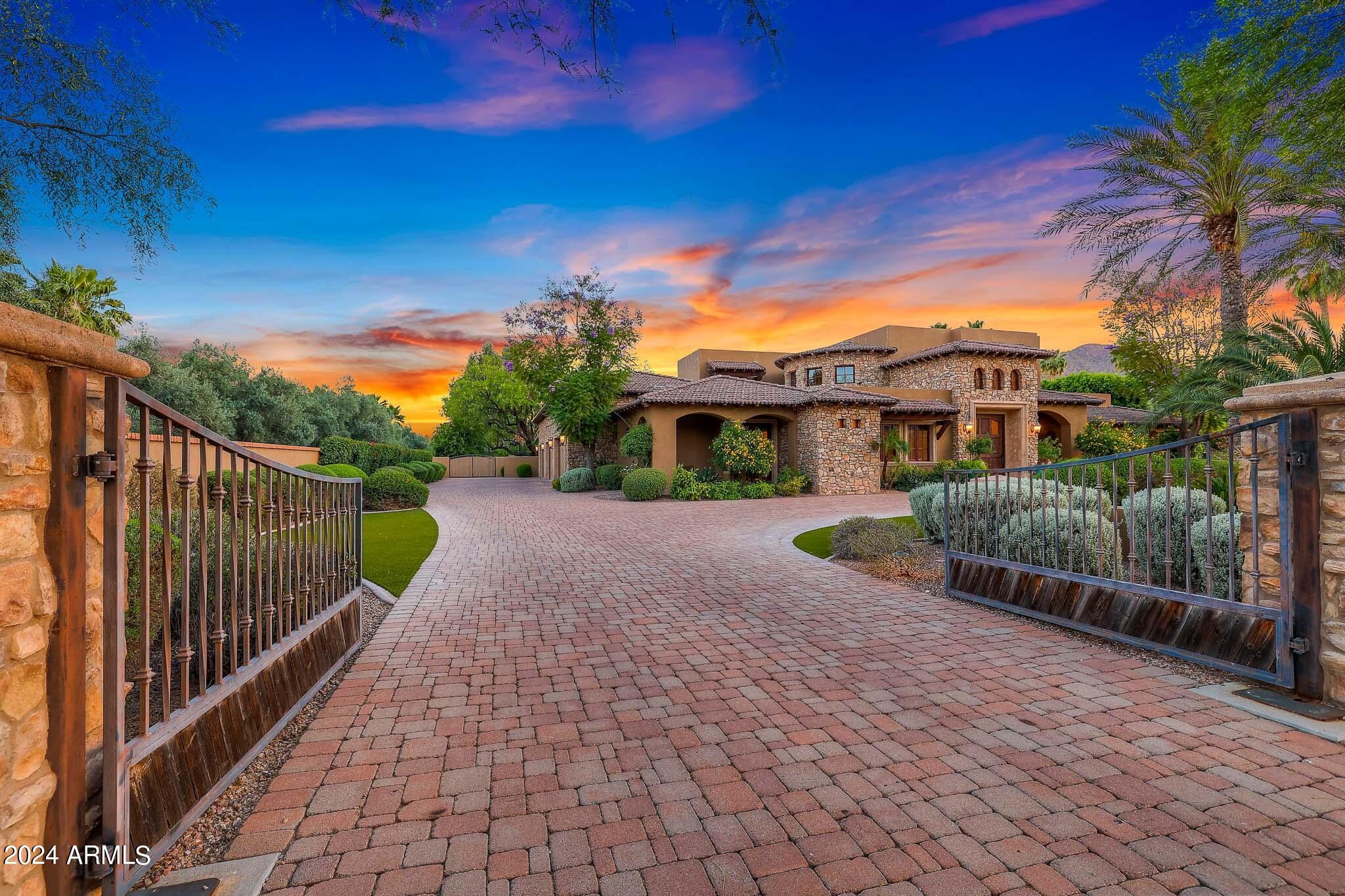 Malcomb Dr, Paradise Valley, AZ 85253
