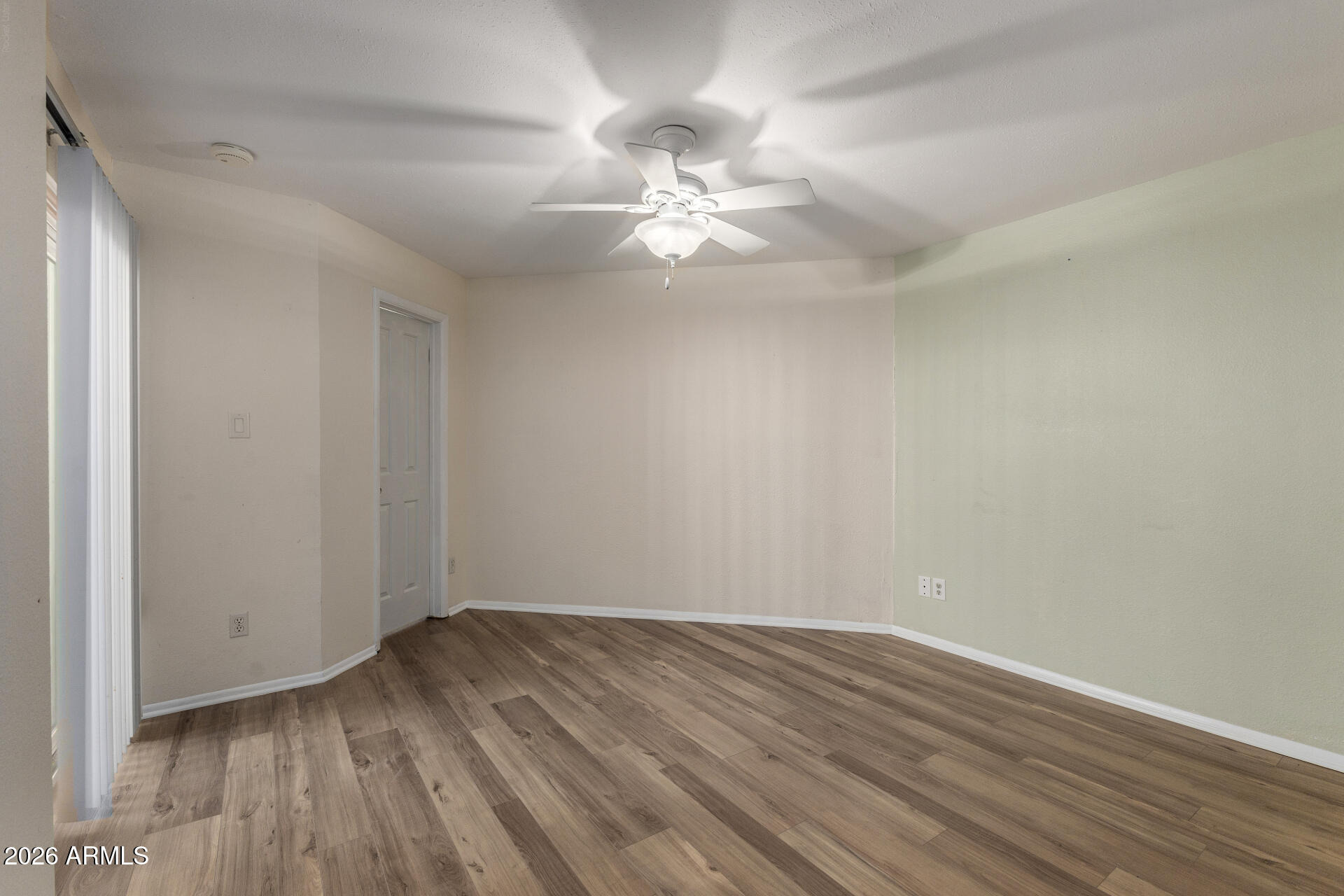 Earl Dr 112 , Scottsdale, AZ 85251 #1