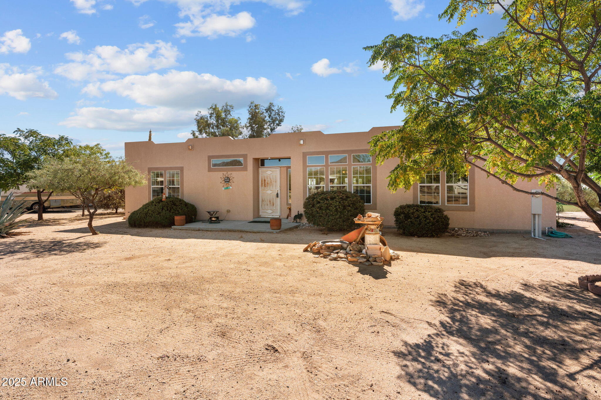 Los Huesos Way, Congress, AZ 85332