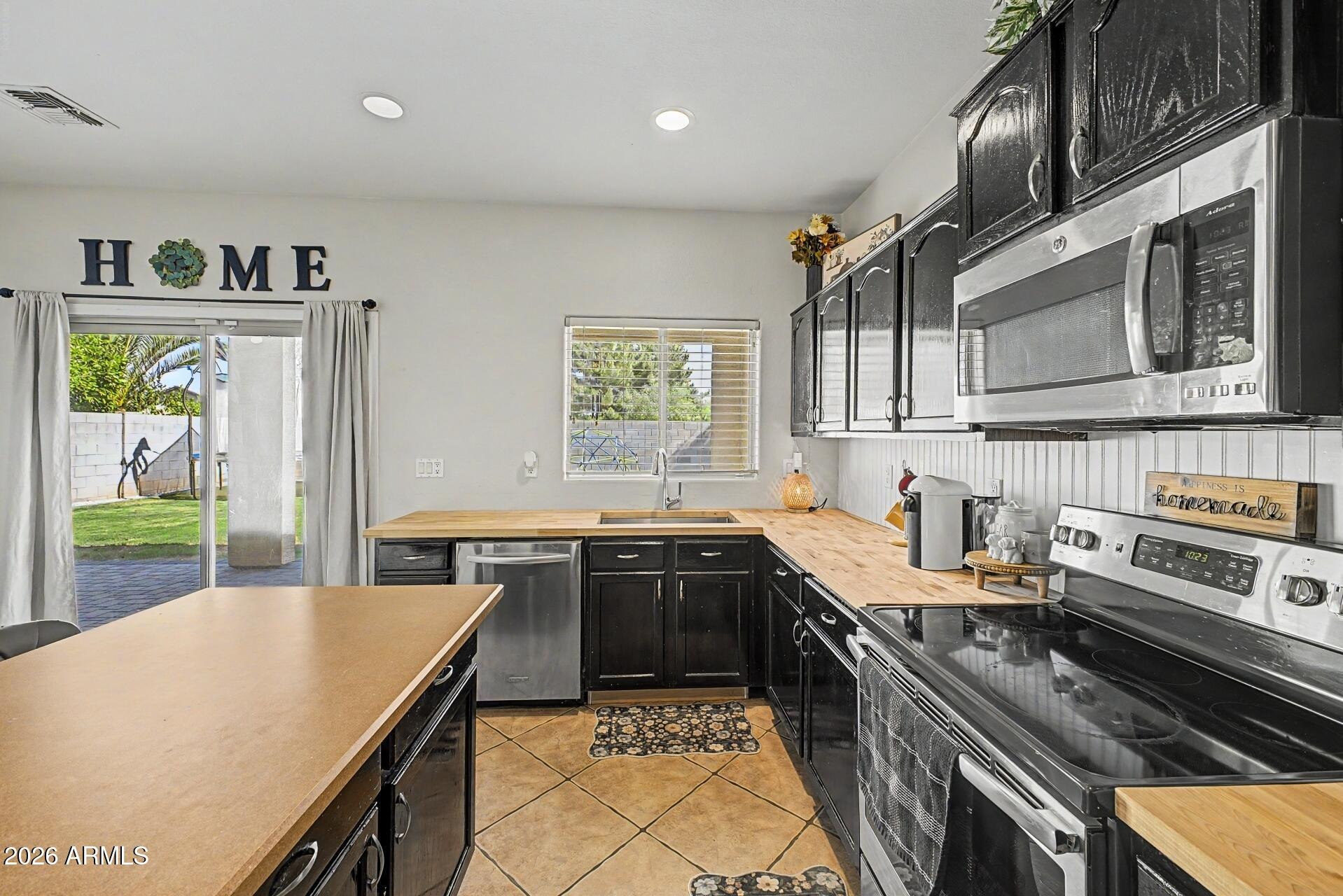 Evans Dr, Surprise, AZ 85379 #1