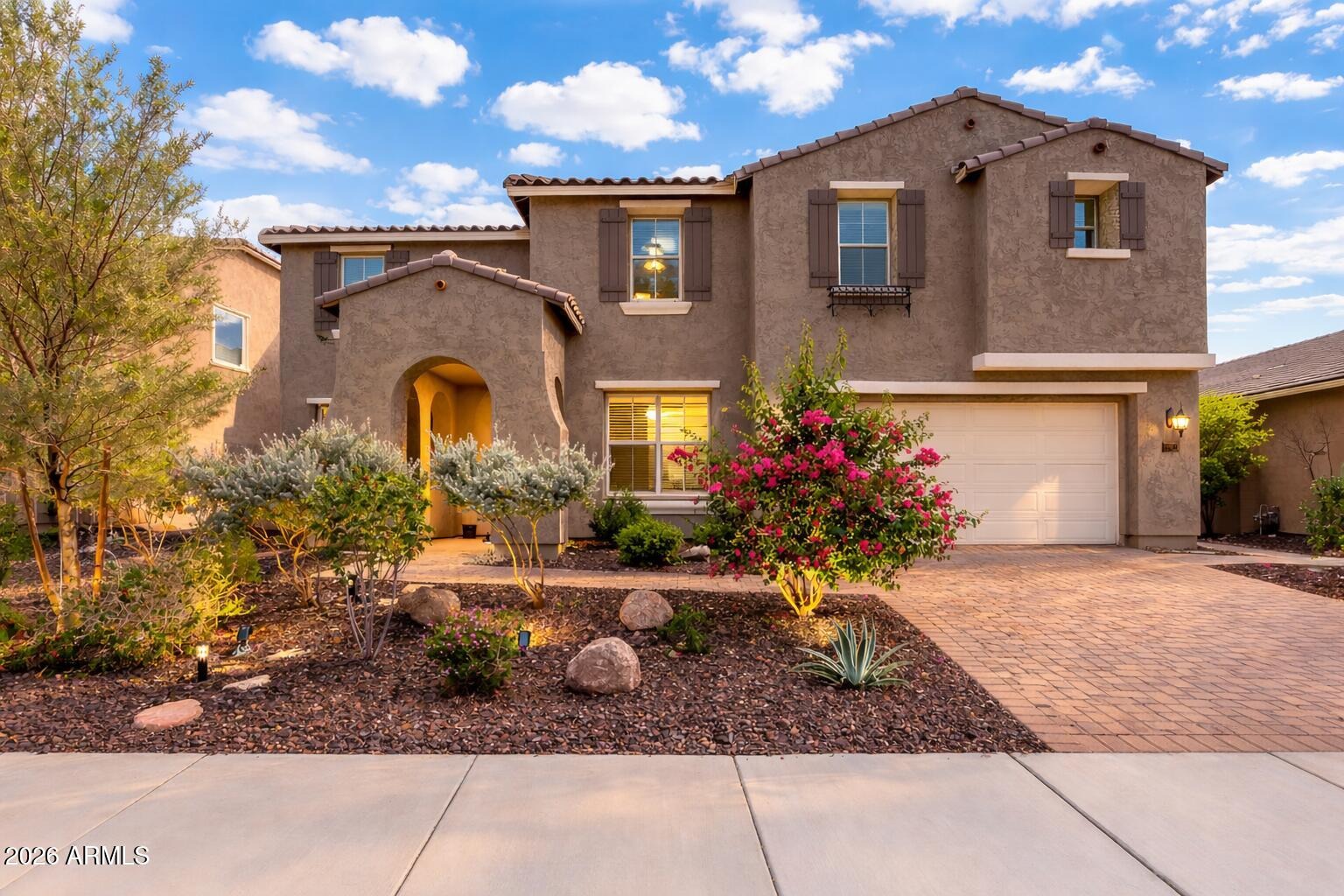 Nadine Way, Peoria, AZ 85383