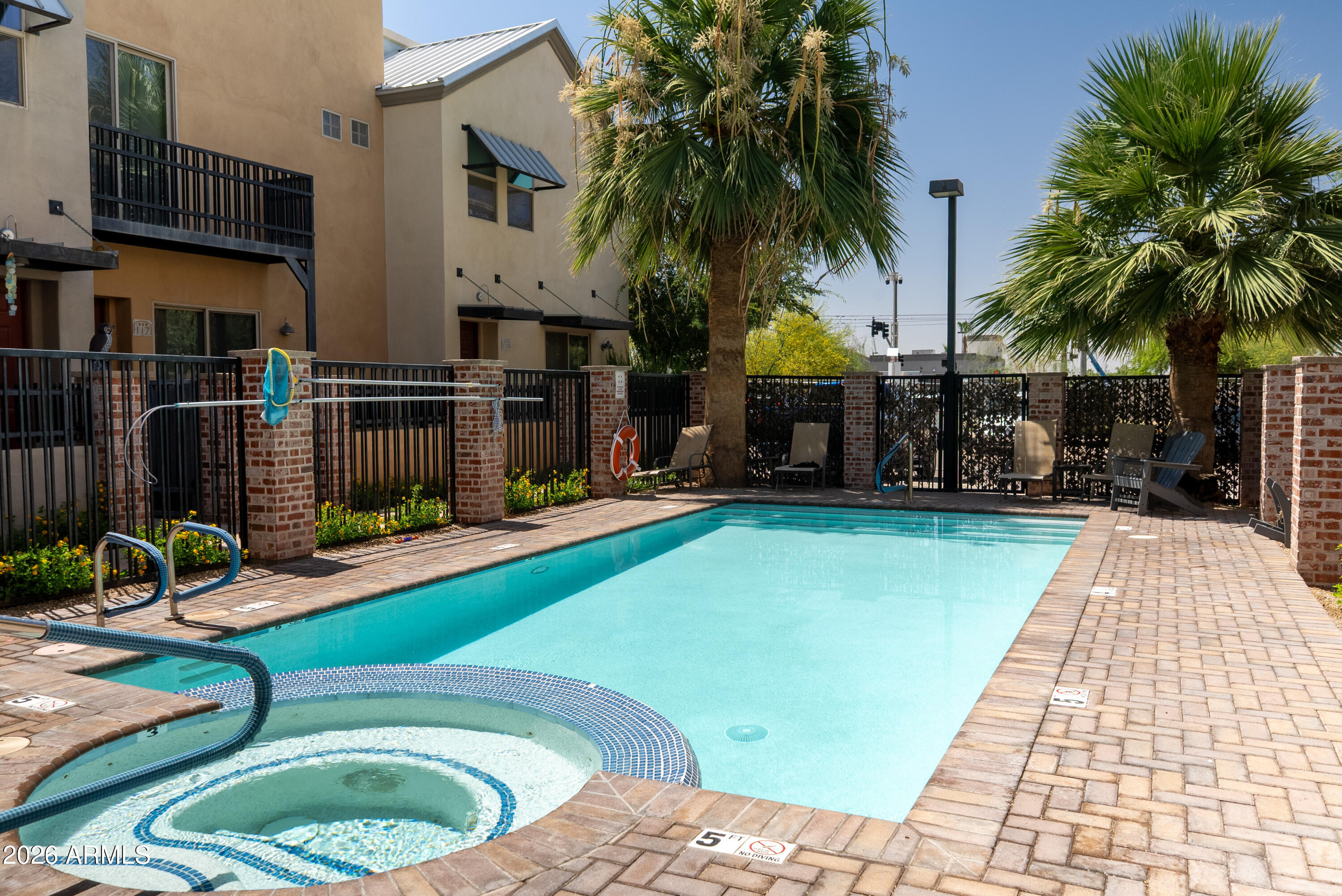 Main St, Mesa, AZ 85201