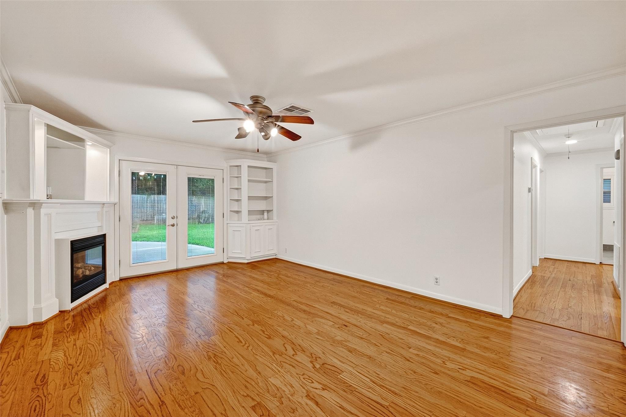 Creekbend Dr, Houston, TX 77035 #1