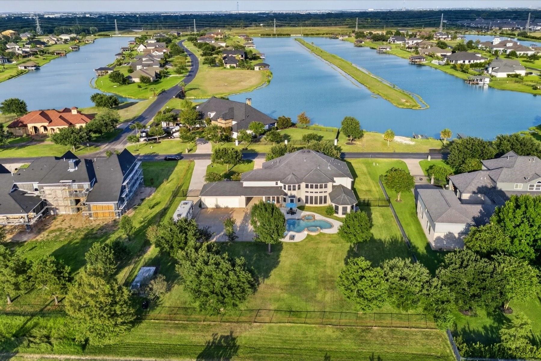 Lakes Of Katy Ln, Katy, TX 77493