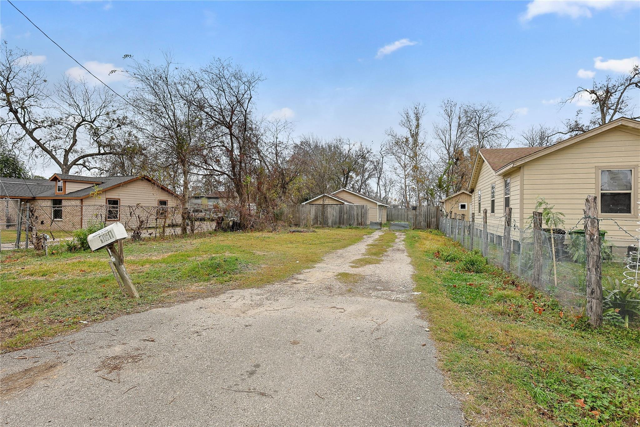 Luther St, Houston, TX 77076 #1