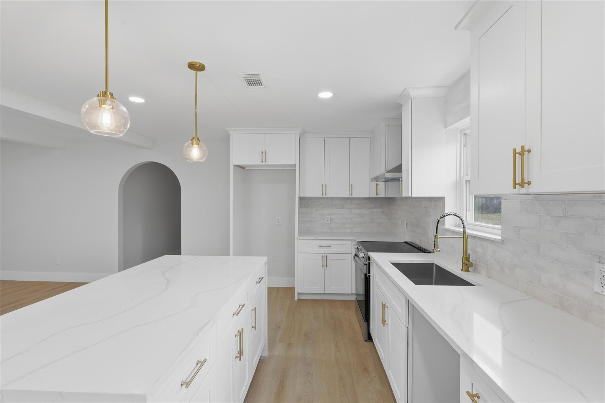 Pella Dr, Houston, TX 77036 #1
