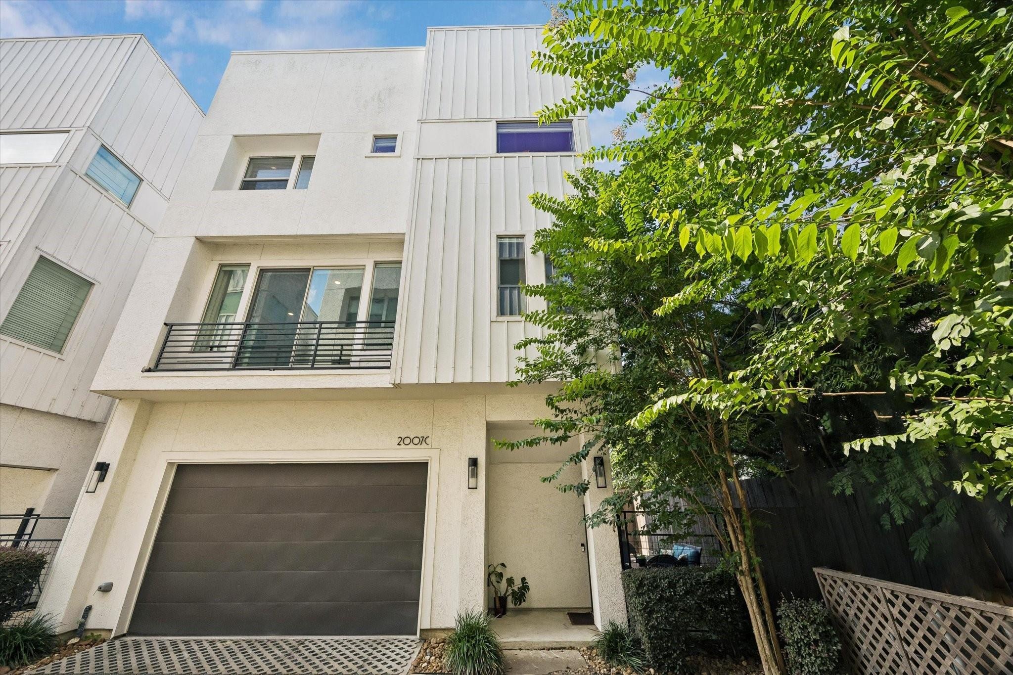 Brun St, Houston, TX 77019