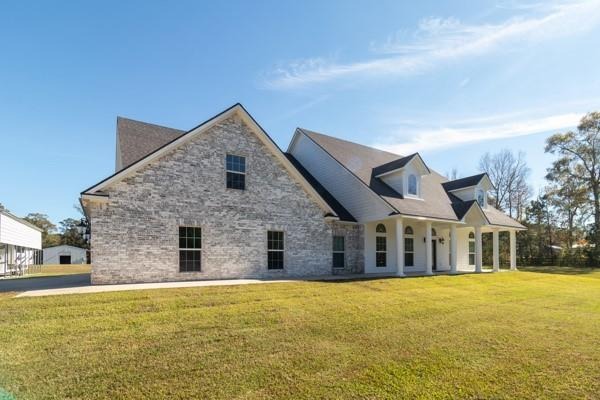 Dogwood Ln, Lumberton, TX 77657