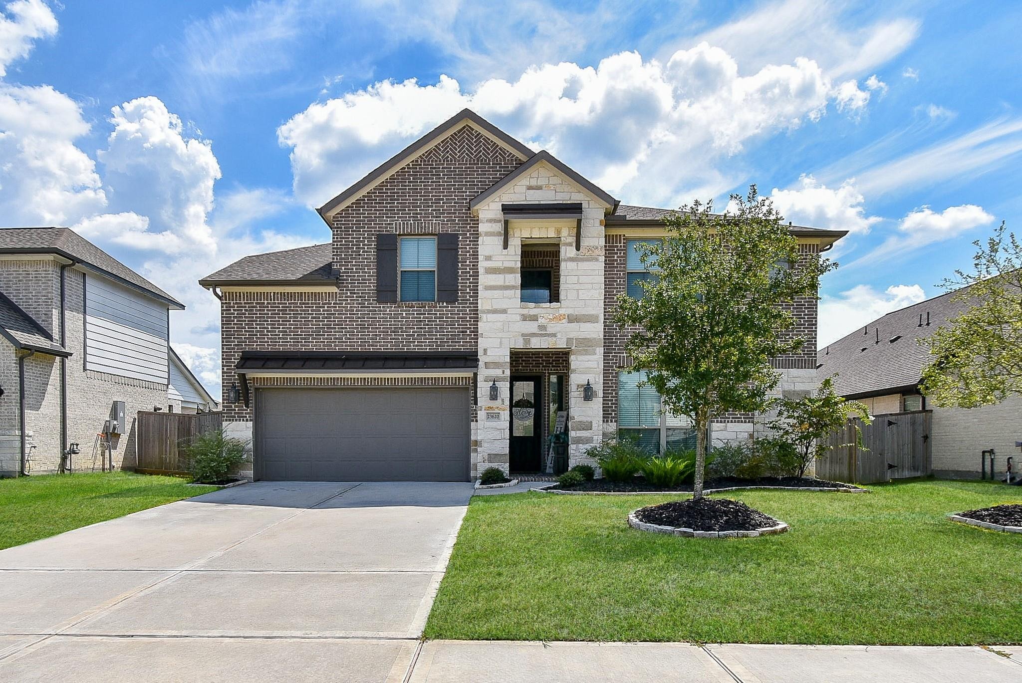 Olive Creek Ln, New Caney, TX 77357