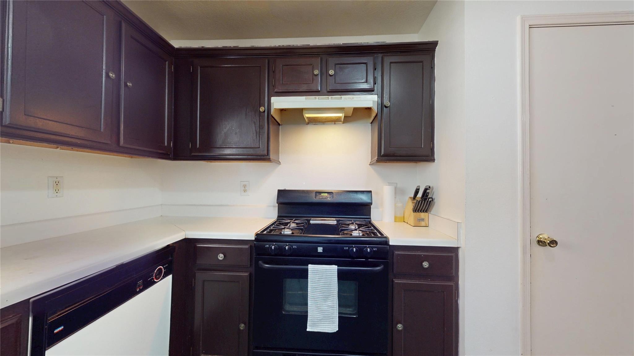 Bayou Crest Dr, Houston, TX 77088 #1