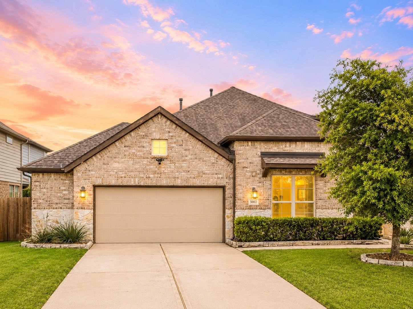 Golden Honey Ln, Richmond, TX 77406