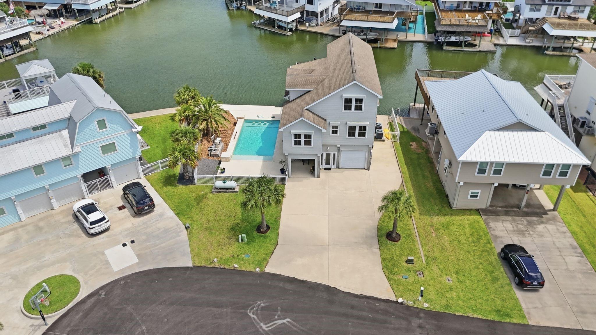 Wahini St, Galveston, TX 77554