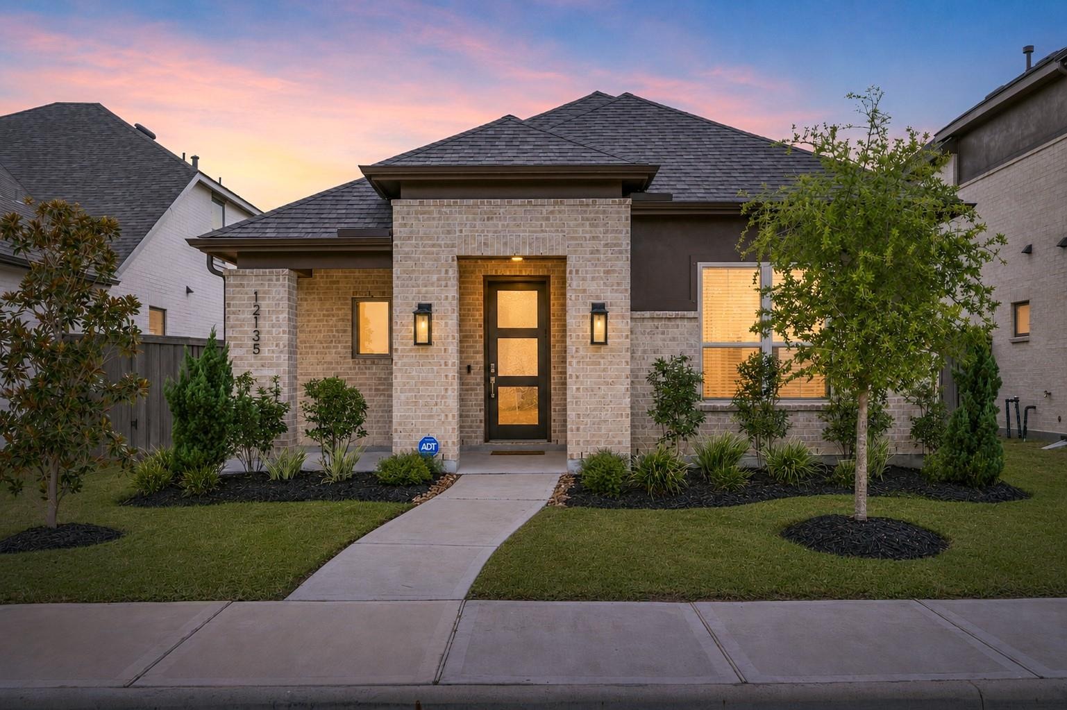 Wild Bend Dr, Baytown, TX 77523