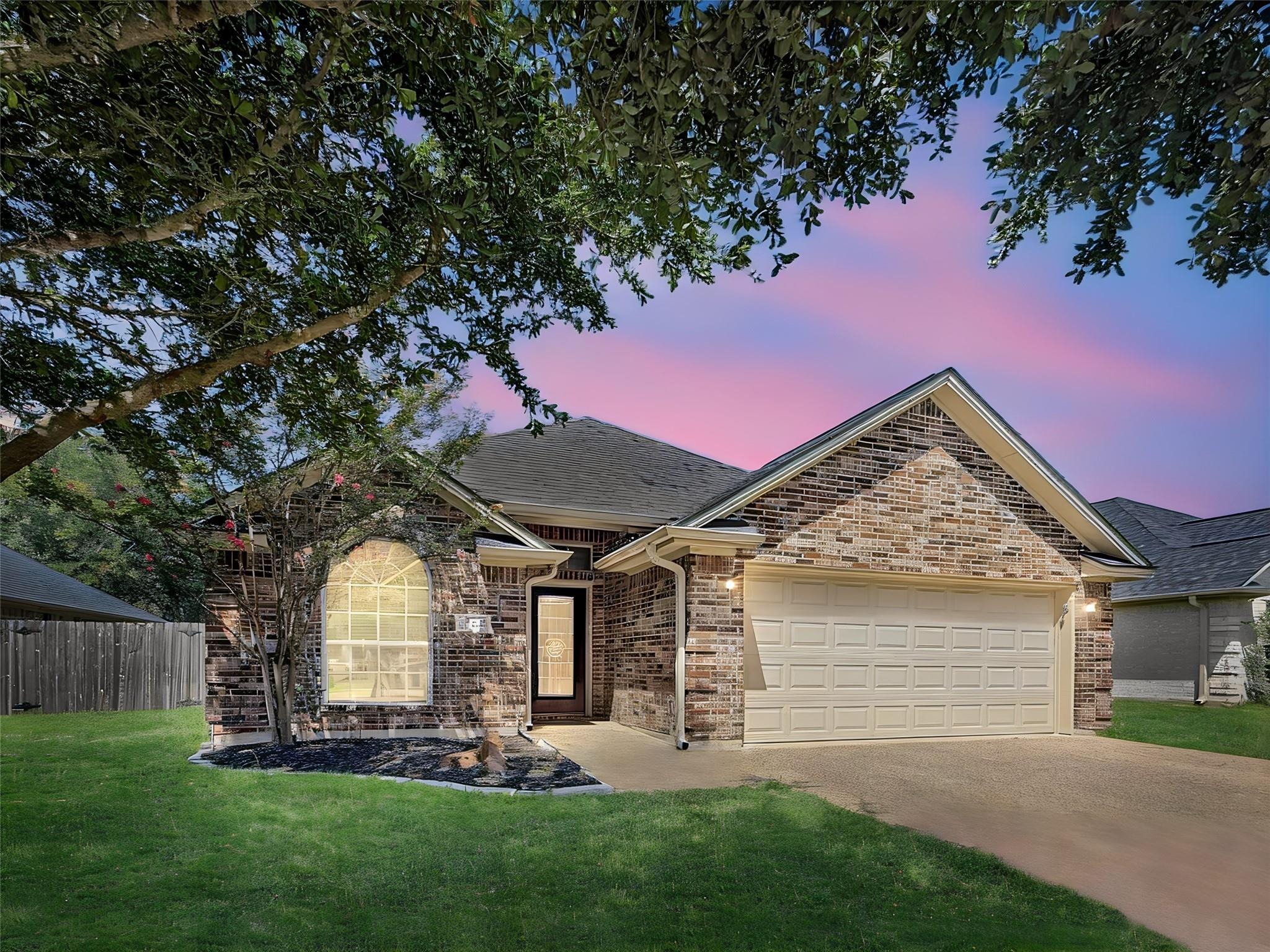 Dove Crossing Ln, College Station, TX 77845