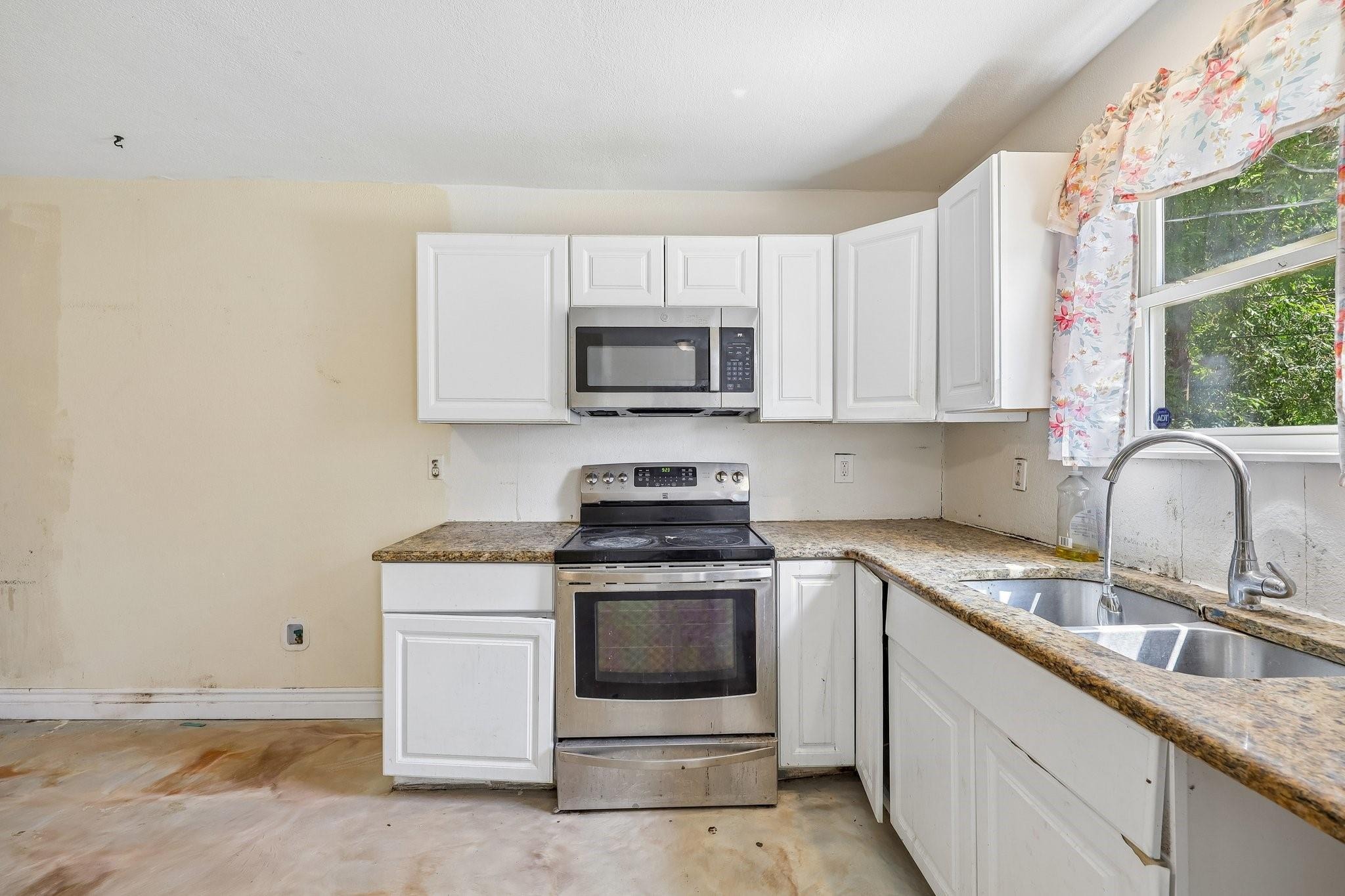 Boyce Ave, Fort Worth, TX 76133 #1