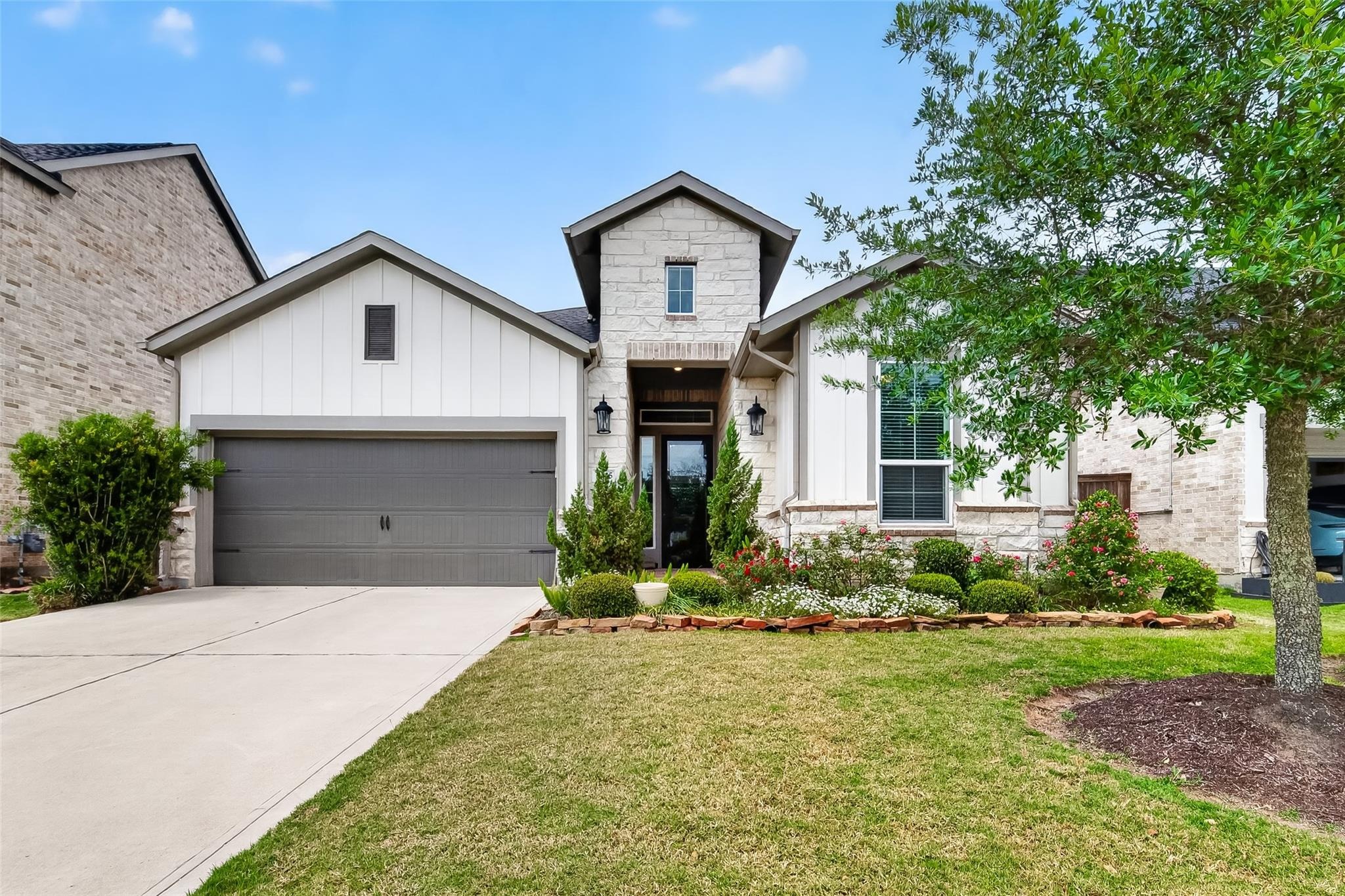 Mckinney Ridge Dr, Houston, TX 77059