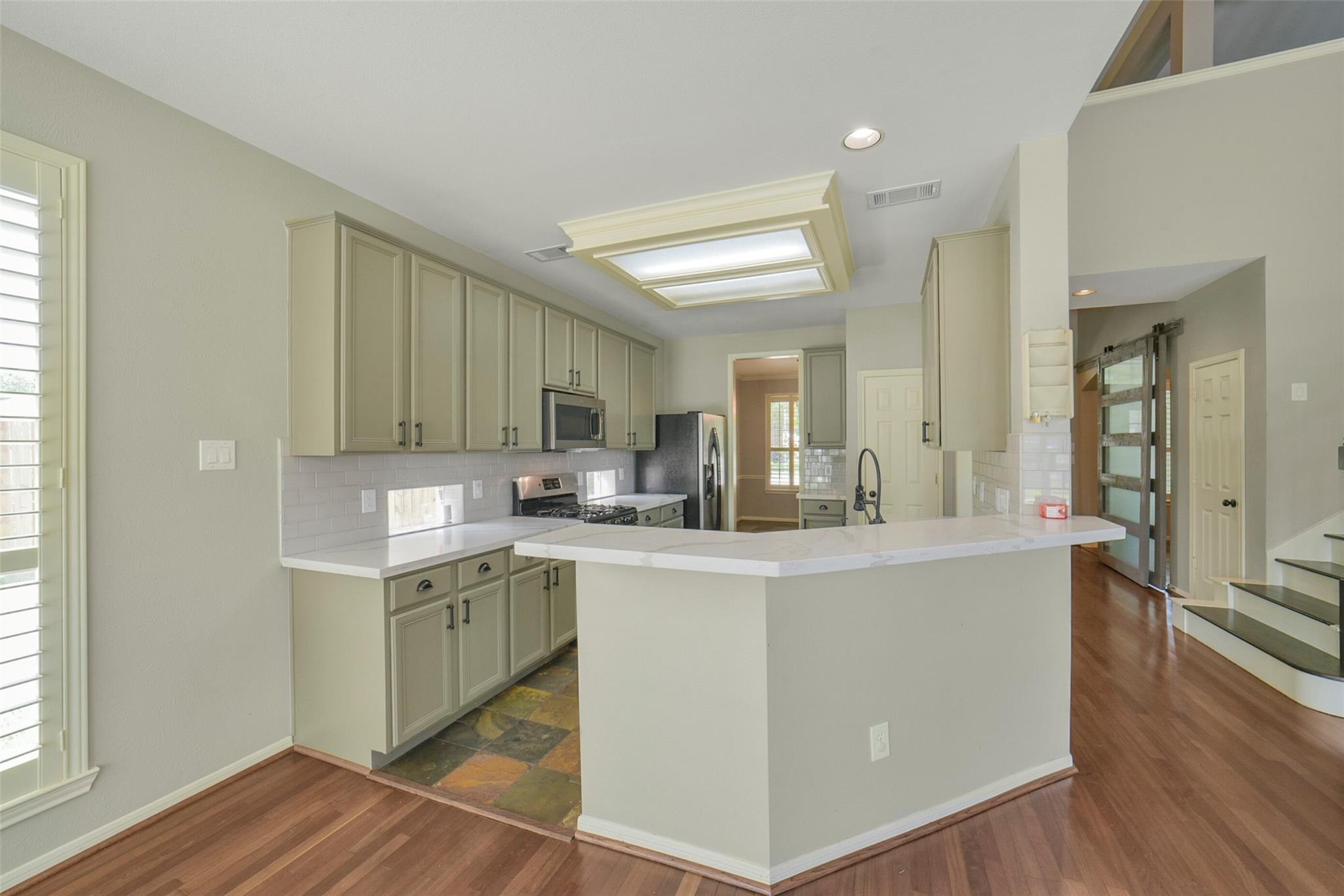 Harrison Ln, Missouri City, TX 77459 #1