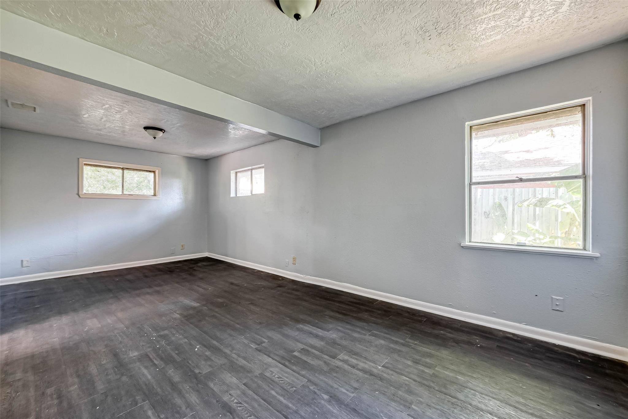 Buffum St, Houston, TX 77051 #1