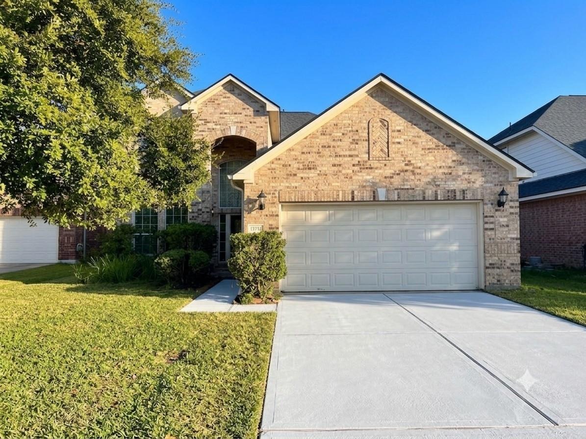 Clear Trail Ln, Houston, TX 77034