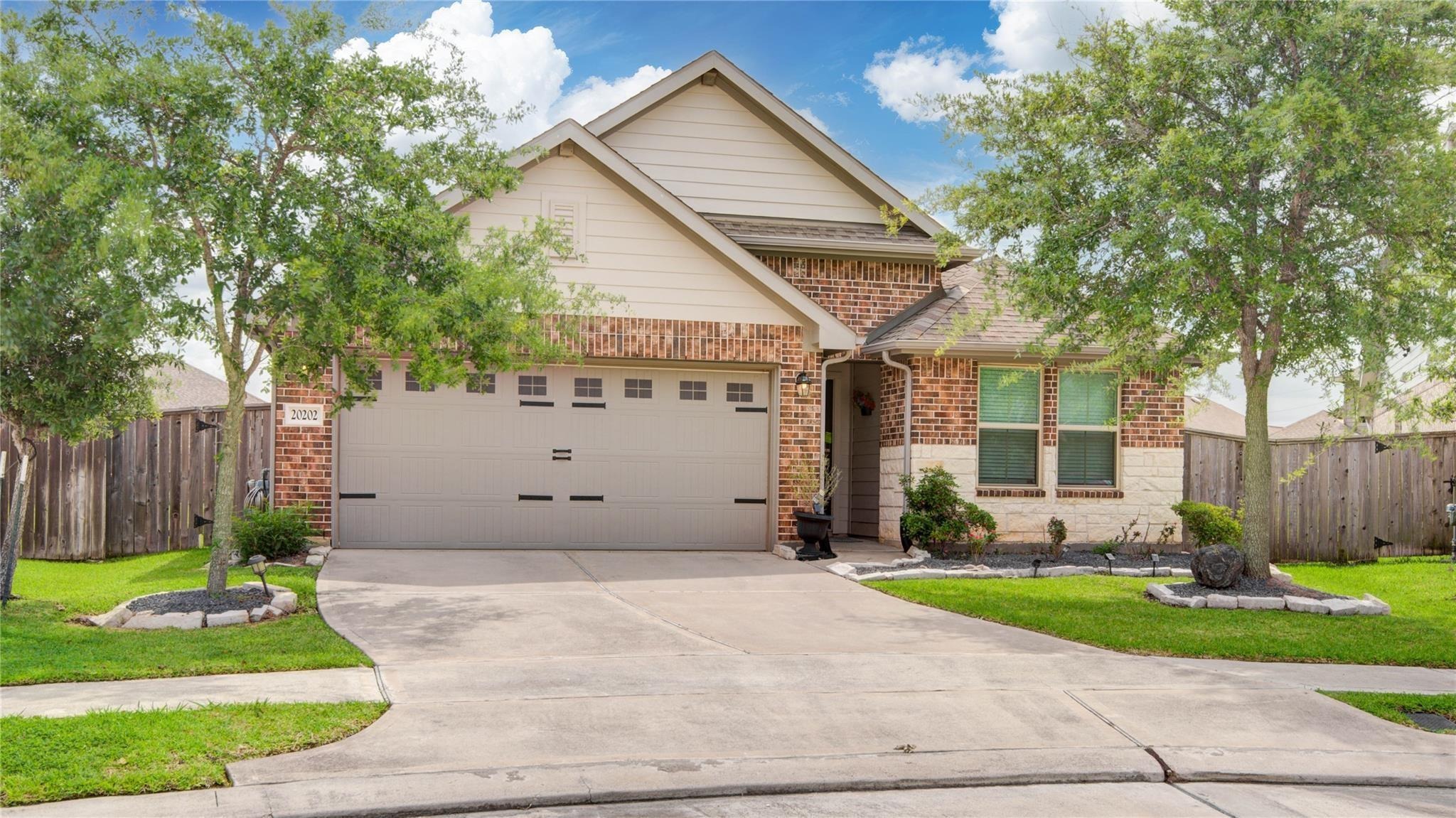 Heather Haven Dr, Cypress, TX 77433