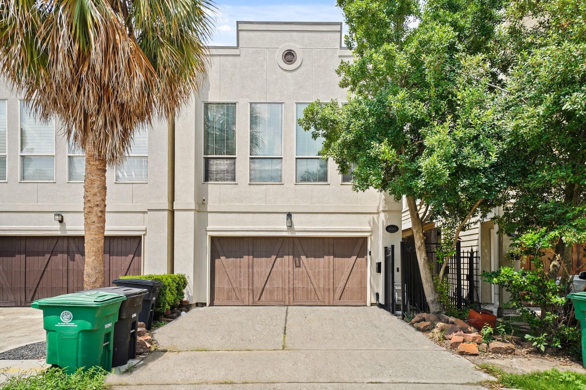 Nett St, Houston, TX 77007