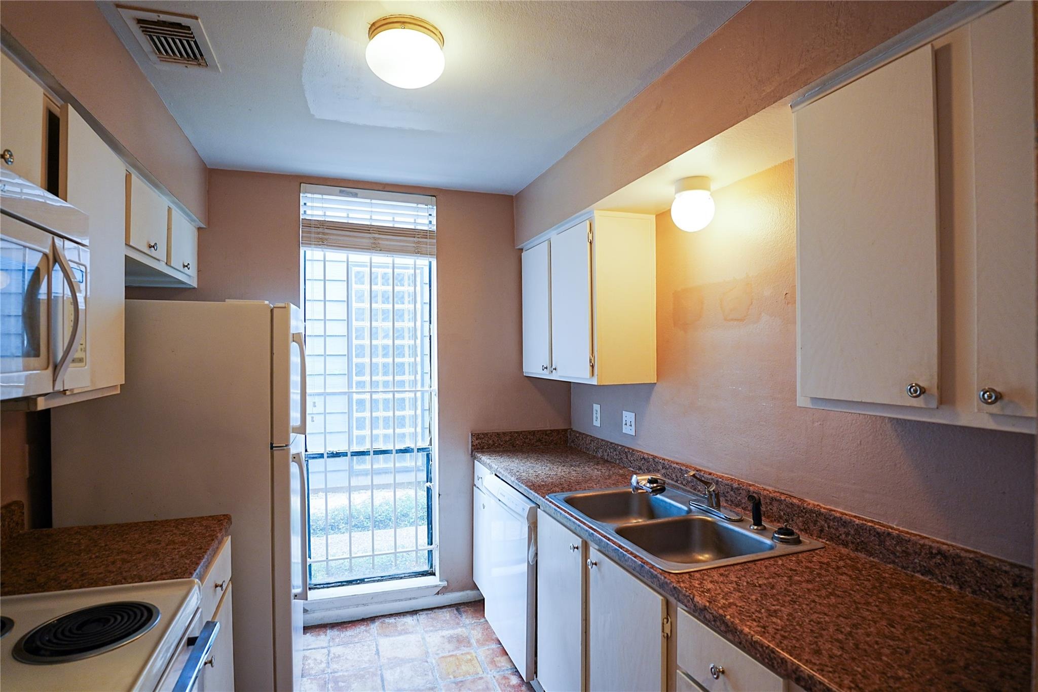 Commonwealth St, Houston, TX 77006 #1