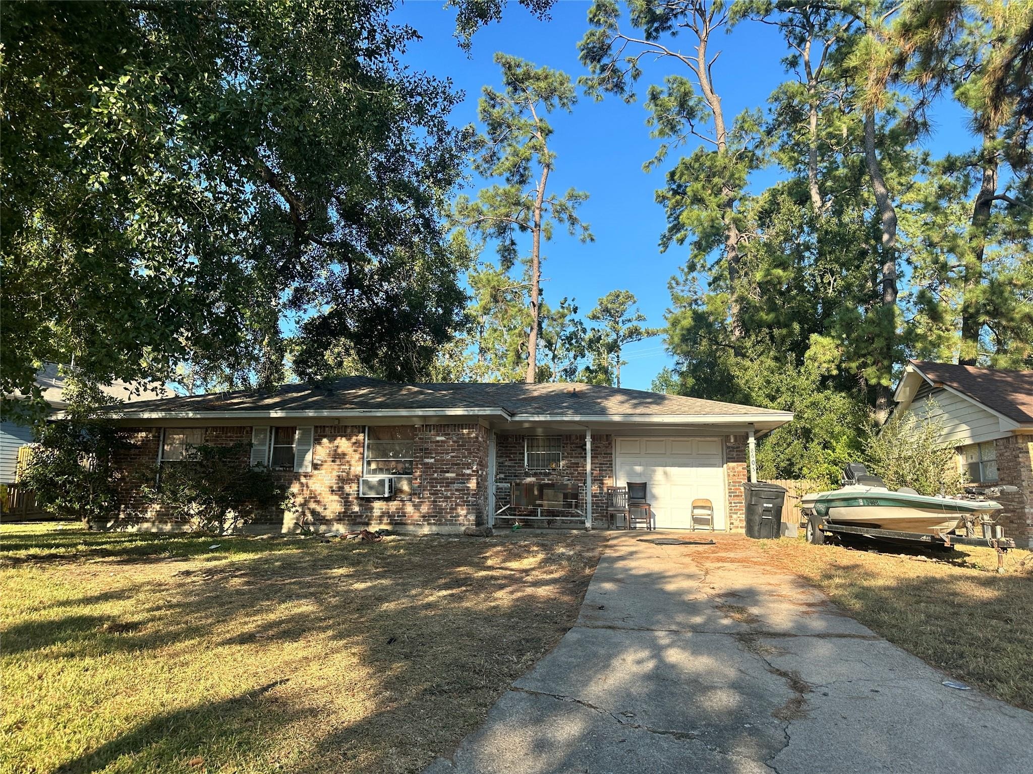 Sultan Dr, Houston, TX 77078 #1