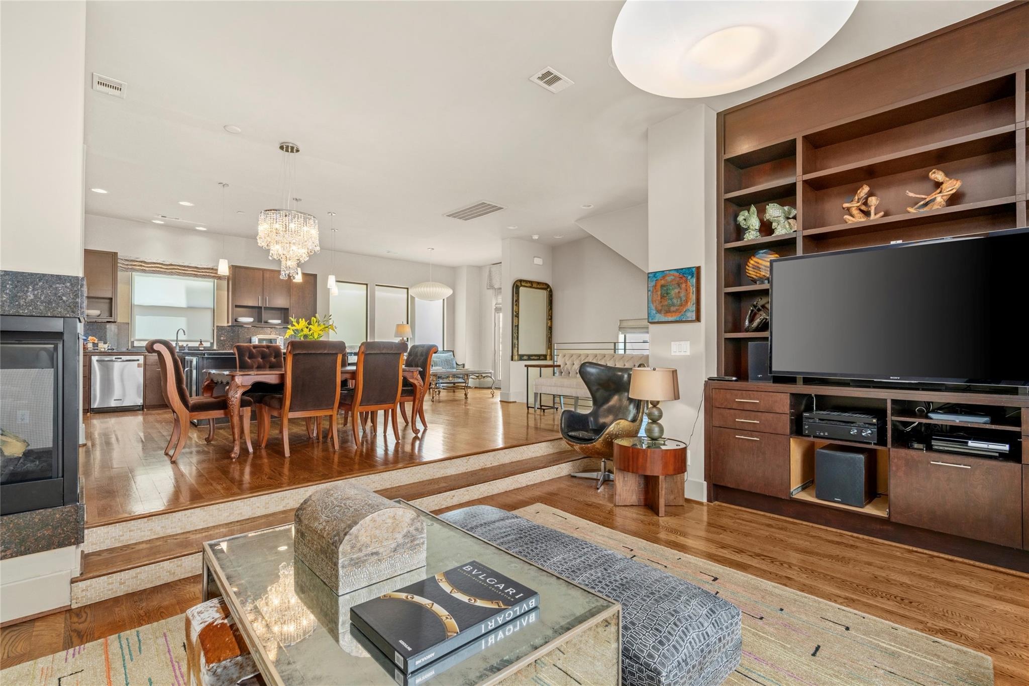 Autrey St, Houston, TX 77006 #1