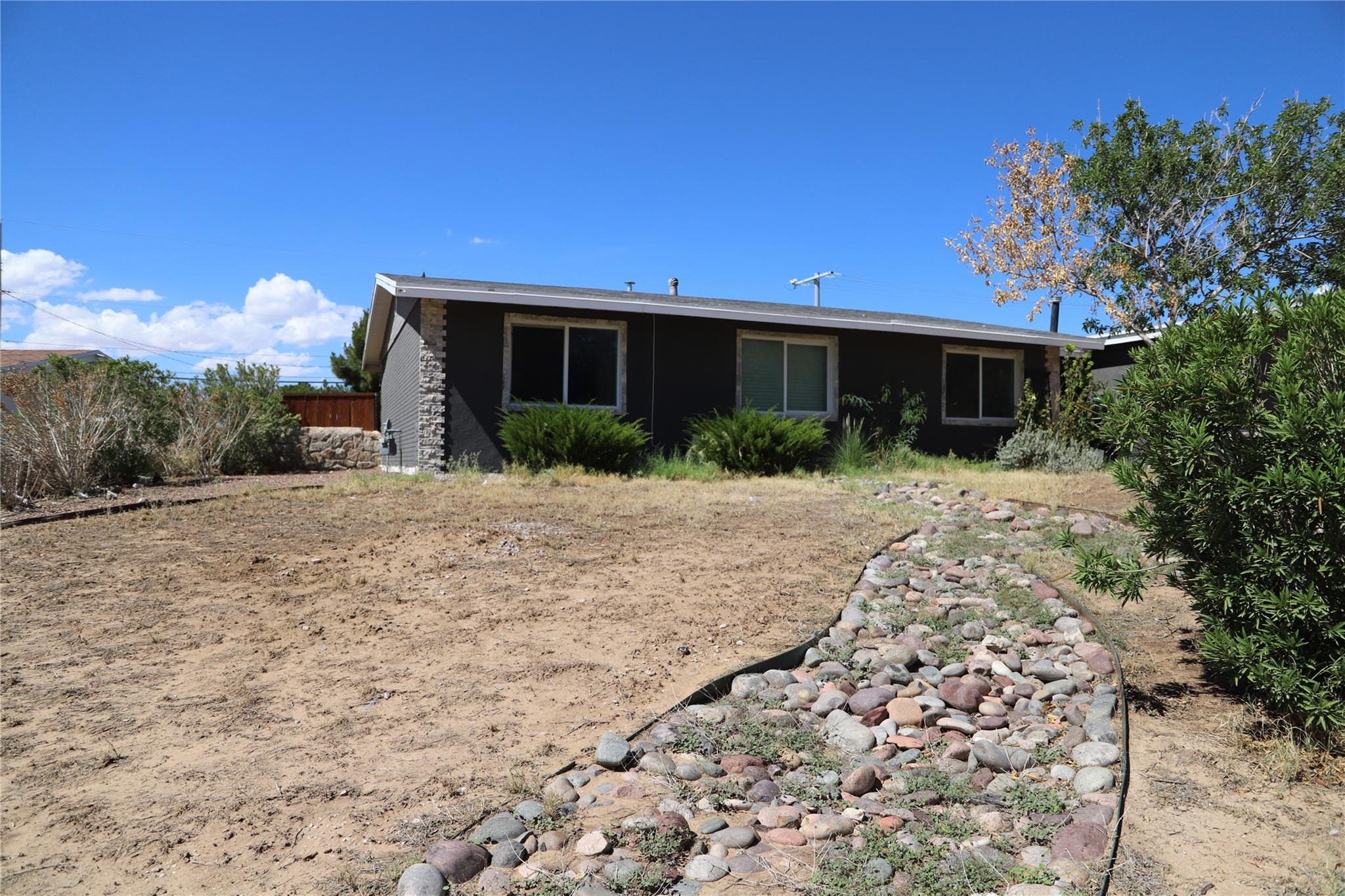 Greenwich Dr, El Paso, TX 79902 #1