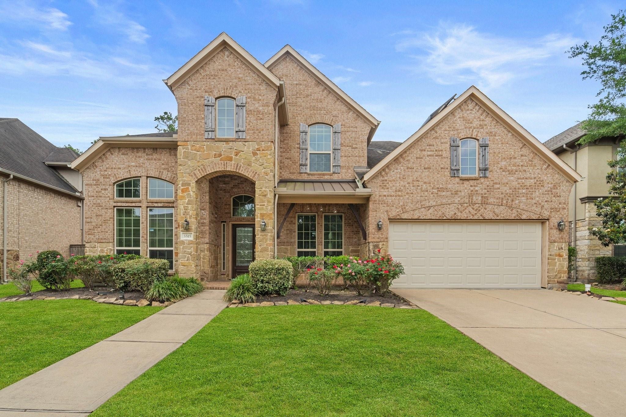 Mangrove Creek Ln, Sugar Land, TX 77479