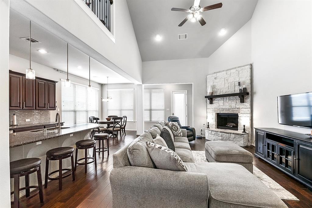 Falcon Brook Dr, Katy, TX 77494 #1