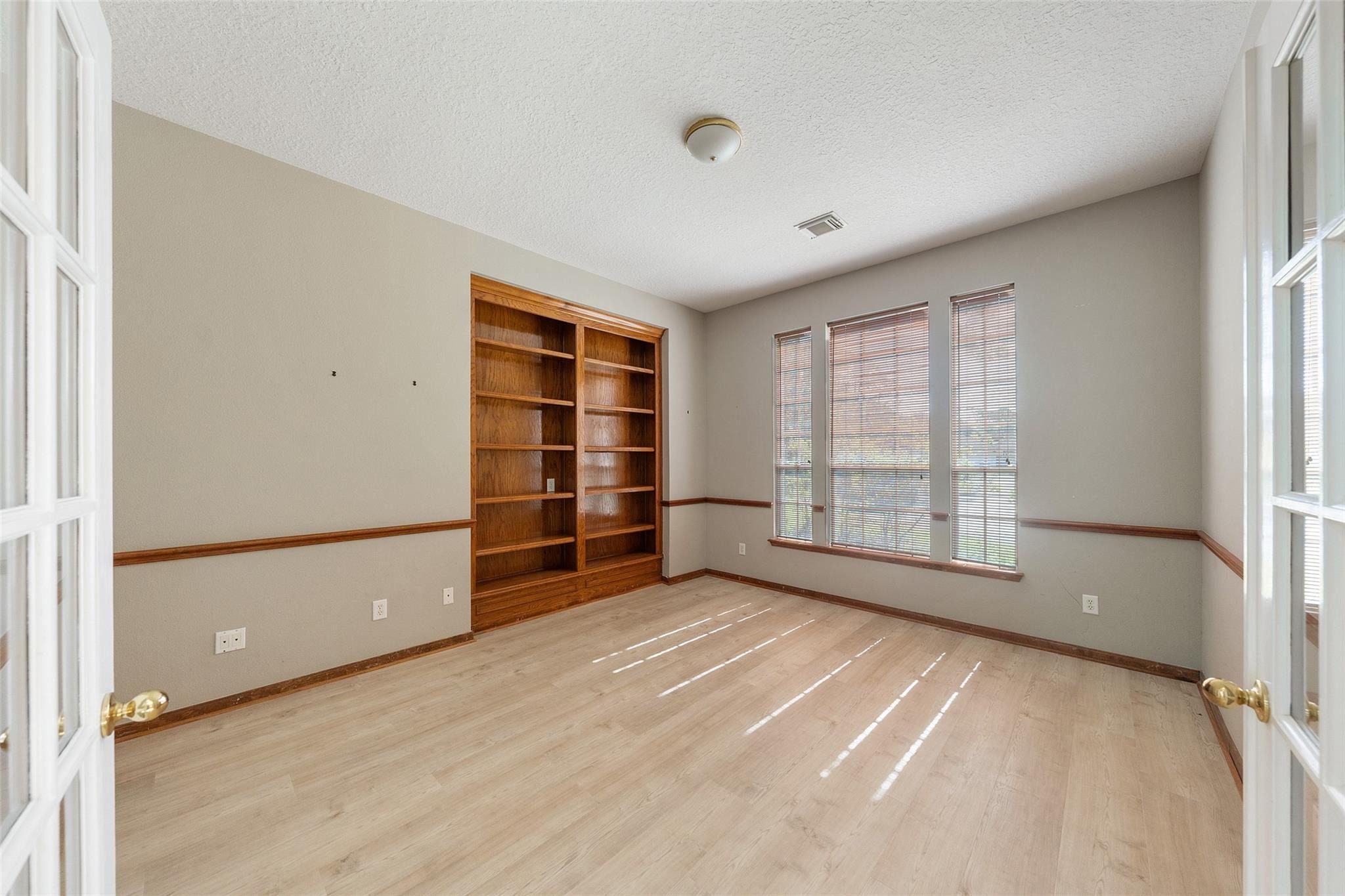 Dawn Cypress Ct, Houston, TX 77059 #1