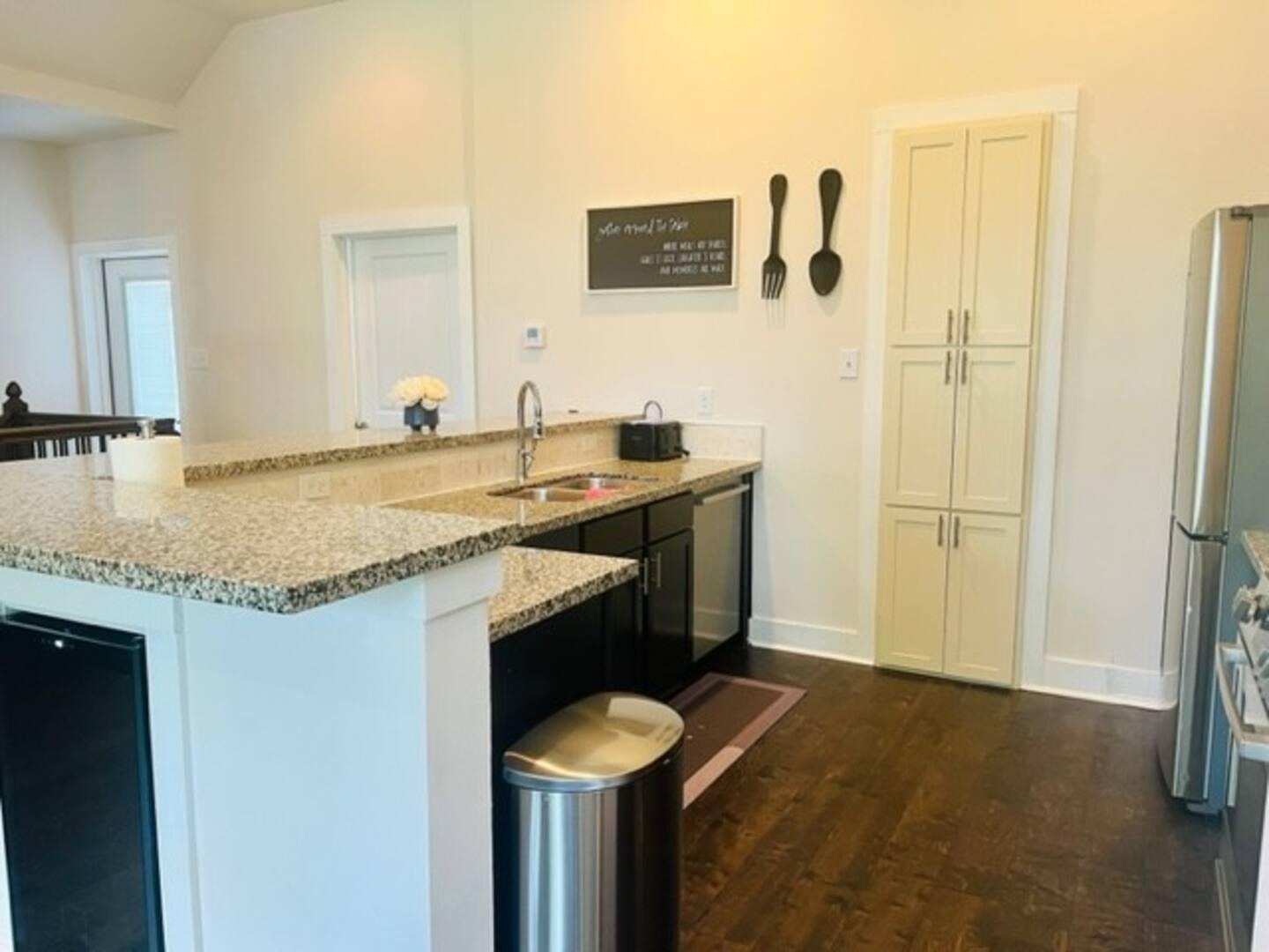 Tarley St, Houston, TX 77009 #1
