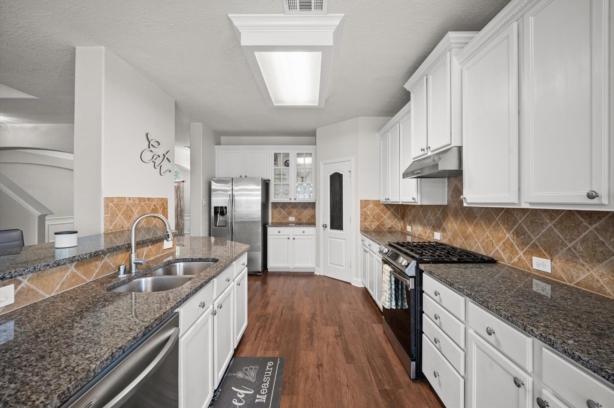 Lynnrose Springs Dr, Tomball, TX 77375 #1