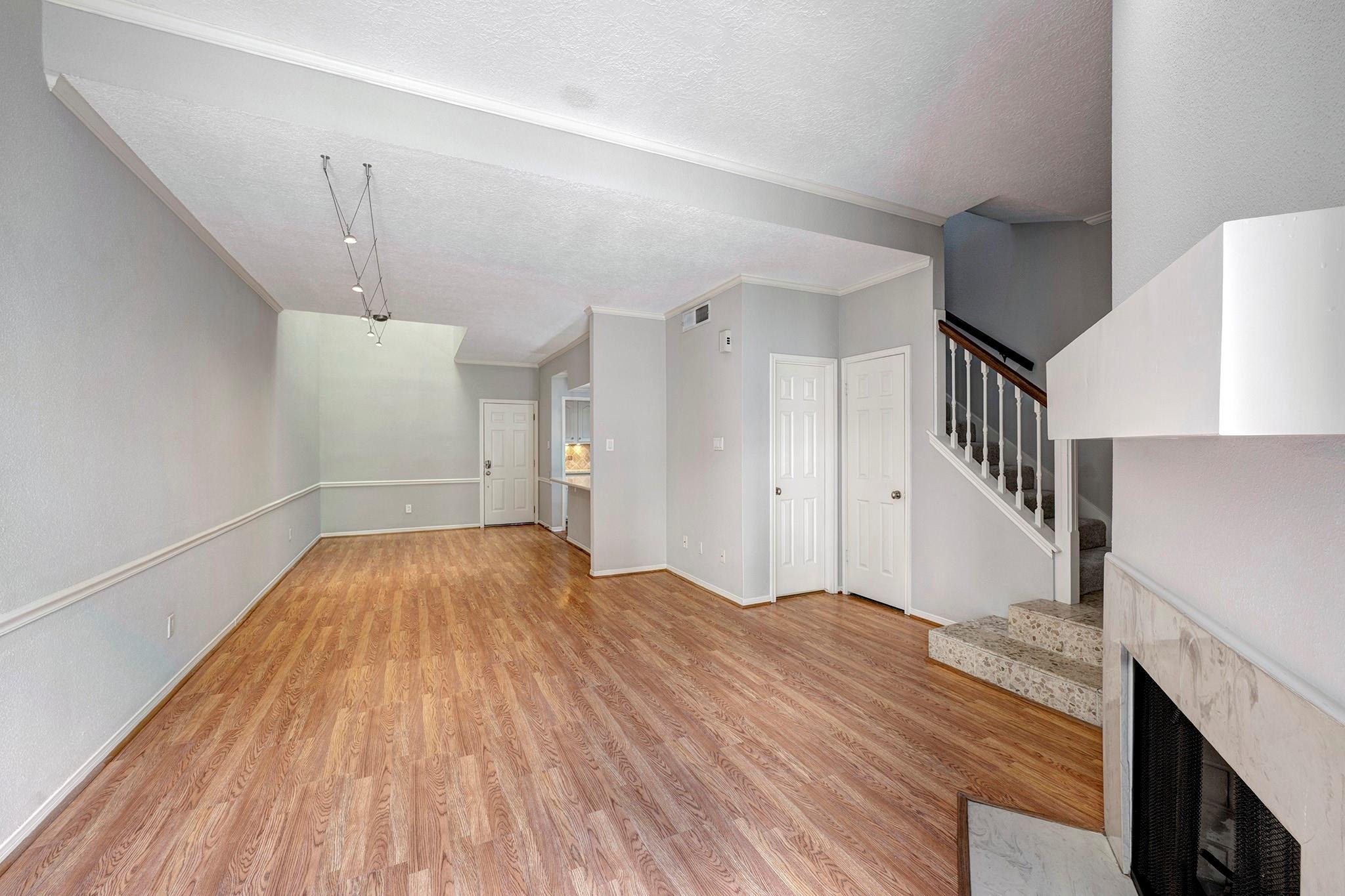 Kirby Dr, Houston, TX 77030 #1