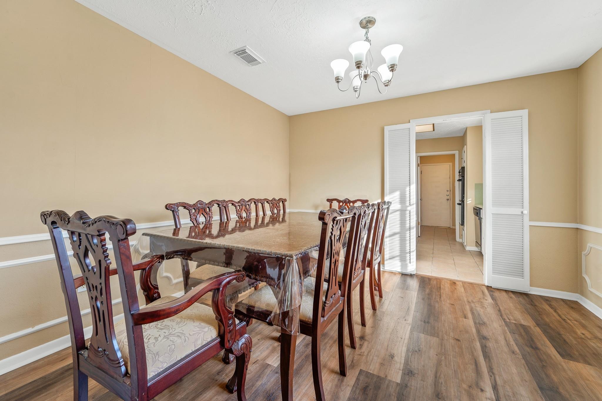 Claridge Dr, Houston, TX 77031 #1