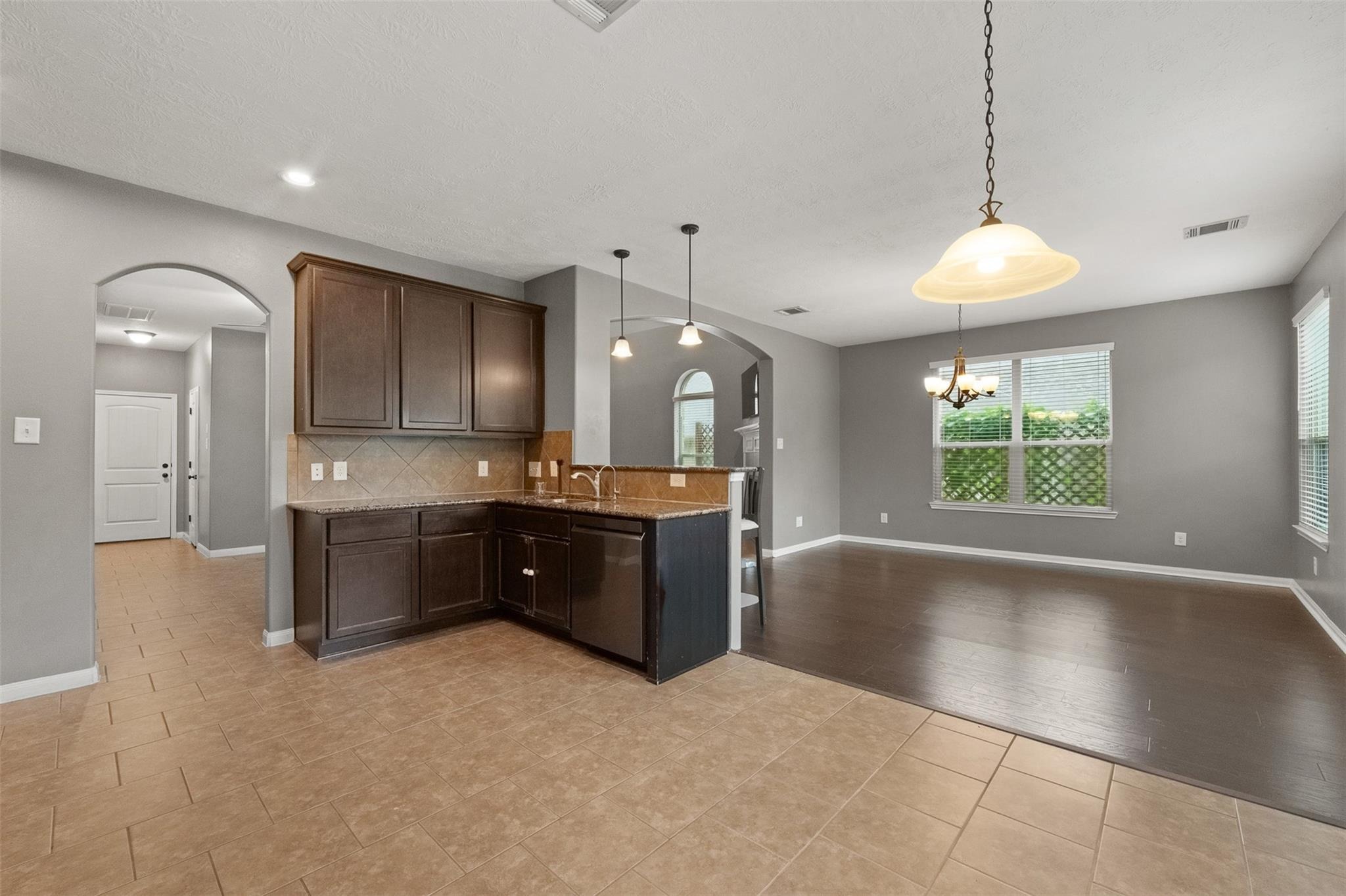 Boca Raton Cir, Montgomery, TX 77356 #1