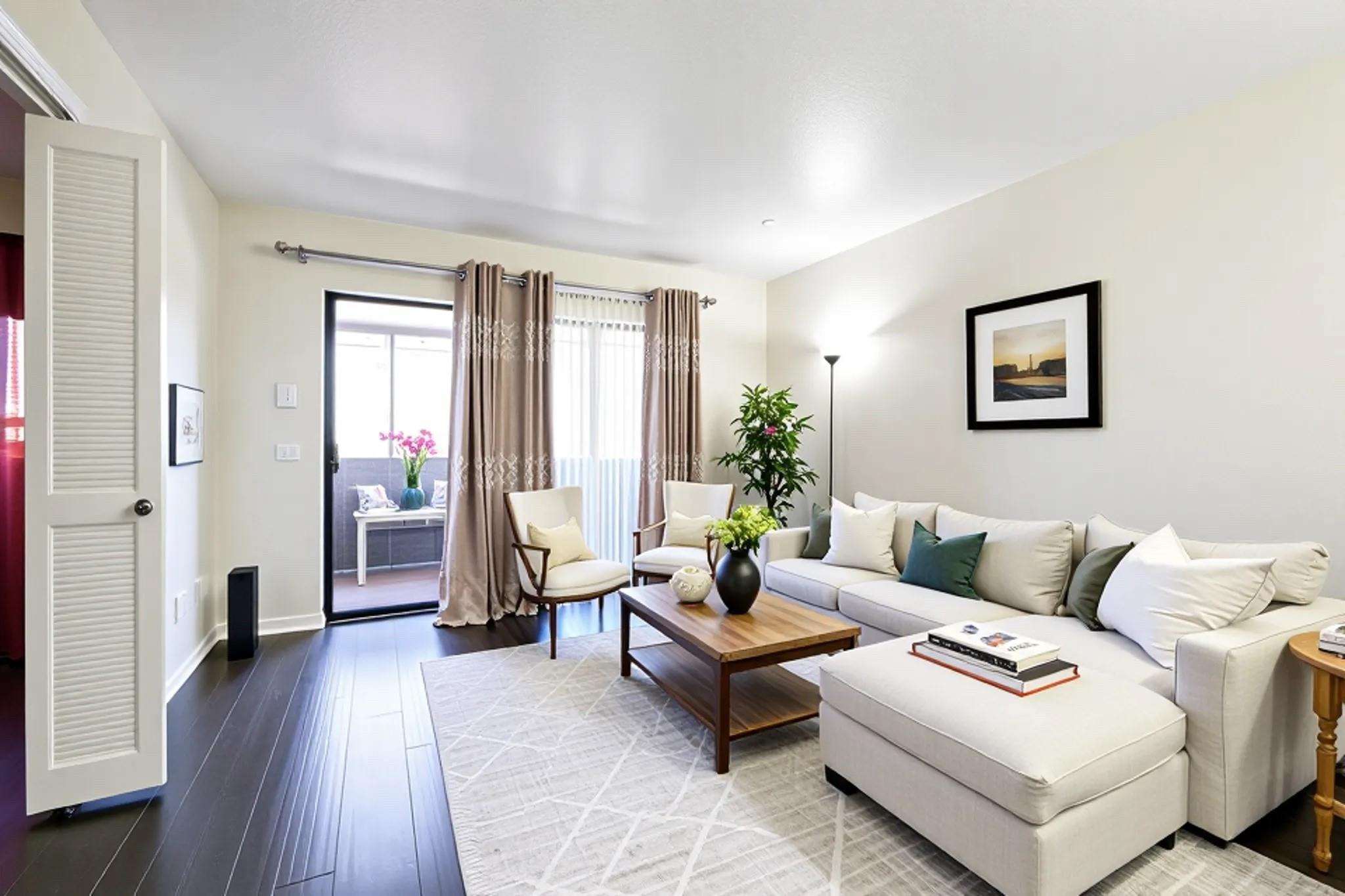 Walnut Bend Ln, Houston, TX 77042