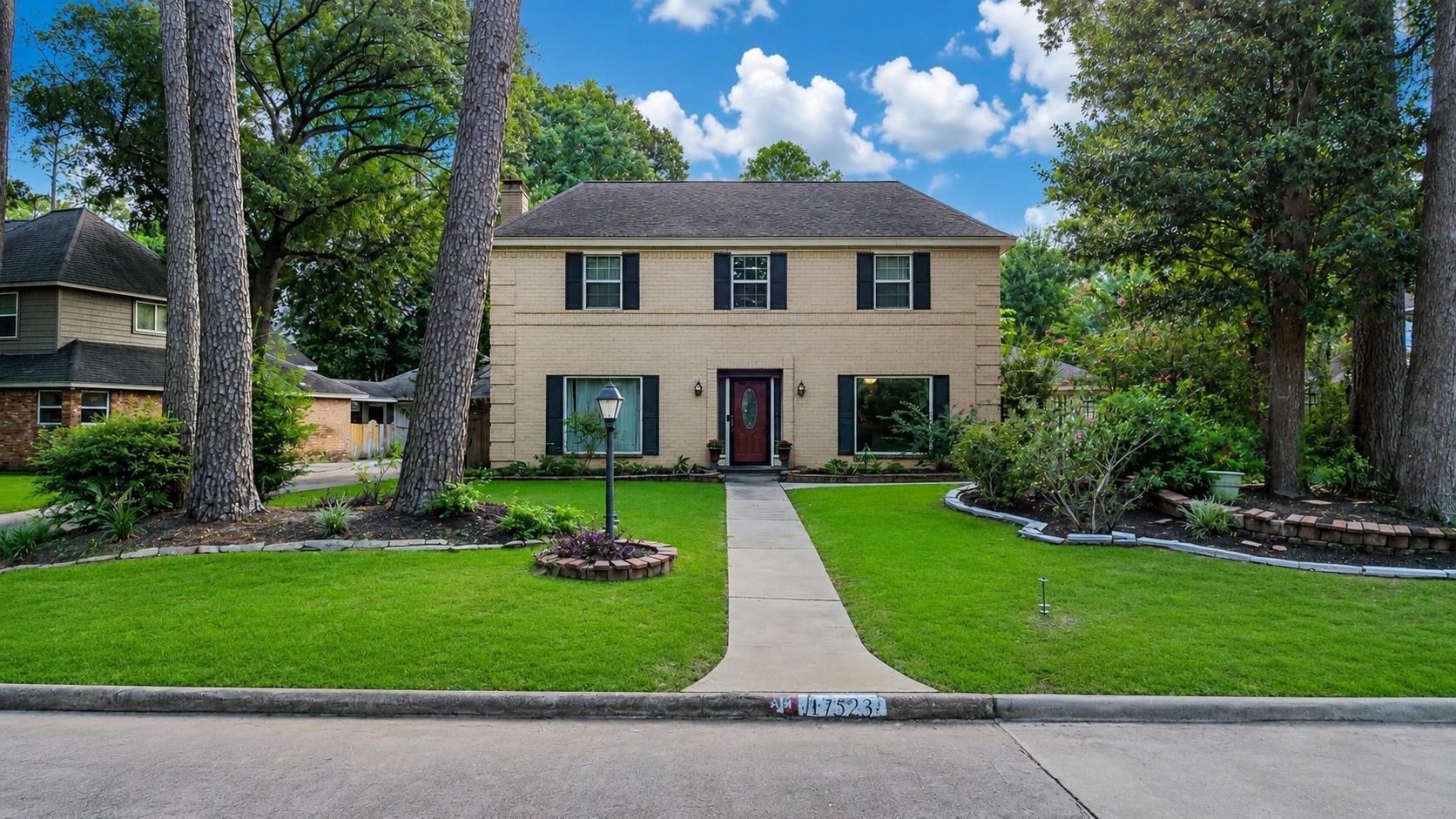 Spicewood Springs Ln, Spring, TX 77379