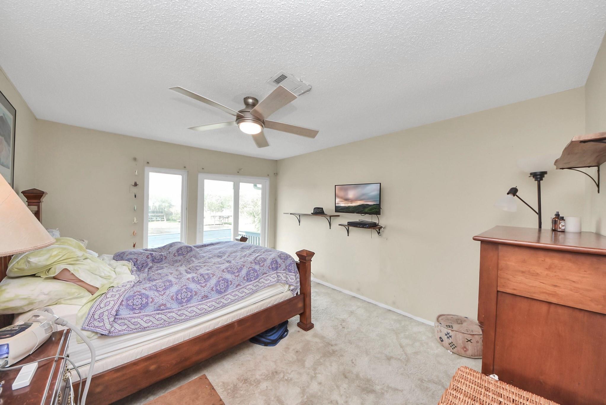 Casa Rio Cir, Dickinson, TX 77539 #1