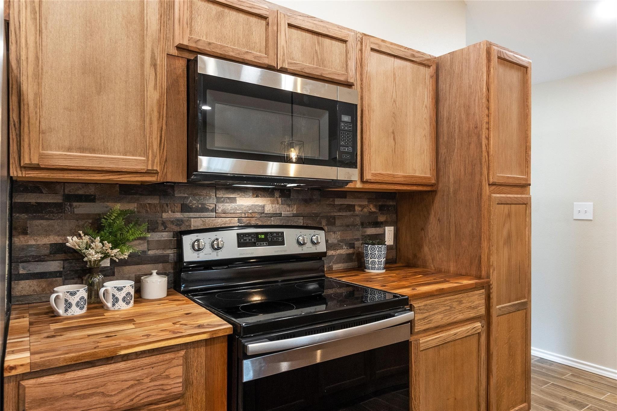 Lamar Rd, Willis, TX 77378 #1