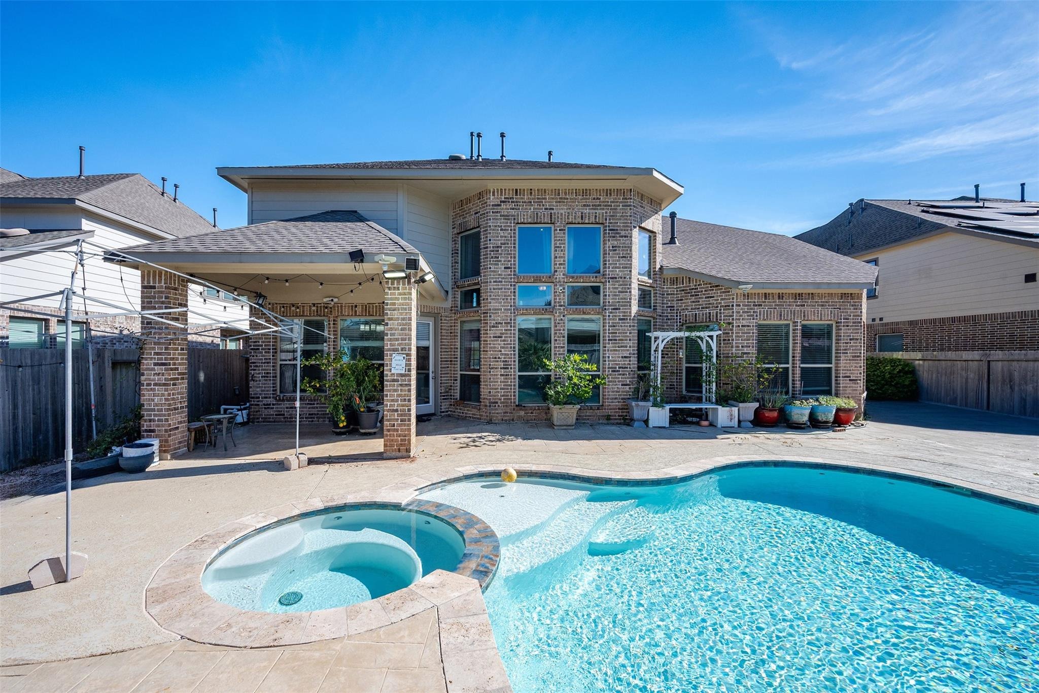 Cooper Hawk Ln, Richmond, TX 77406
