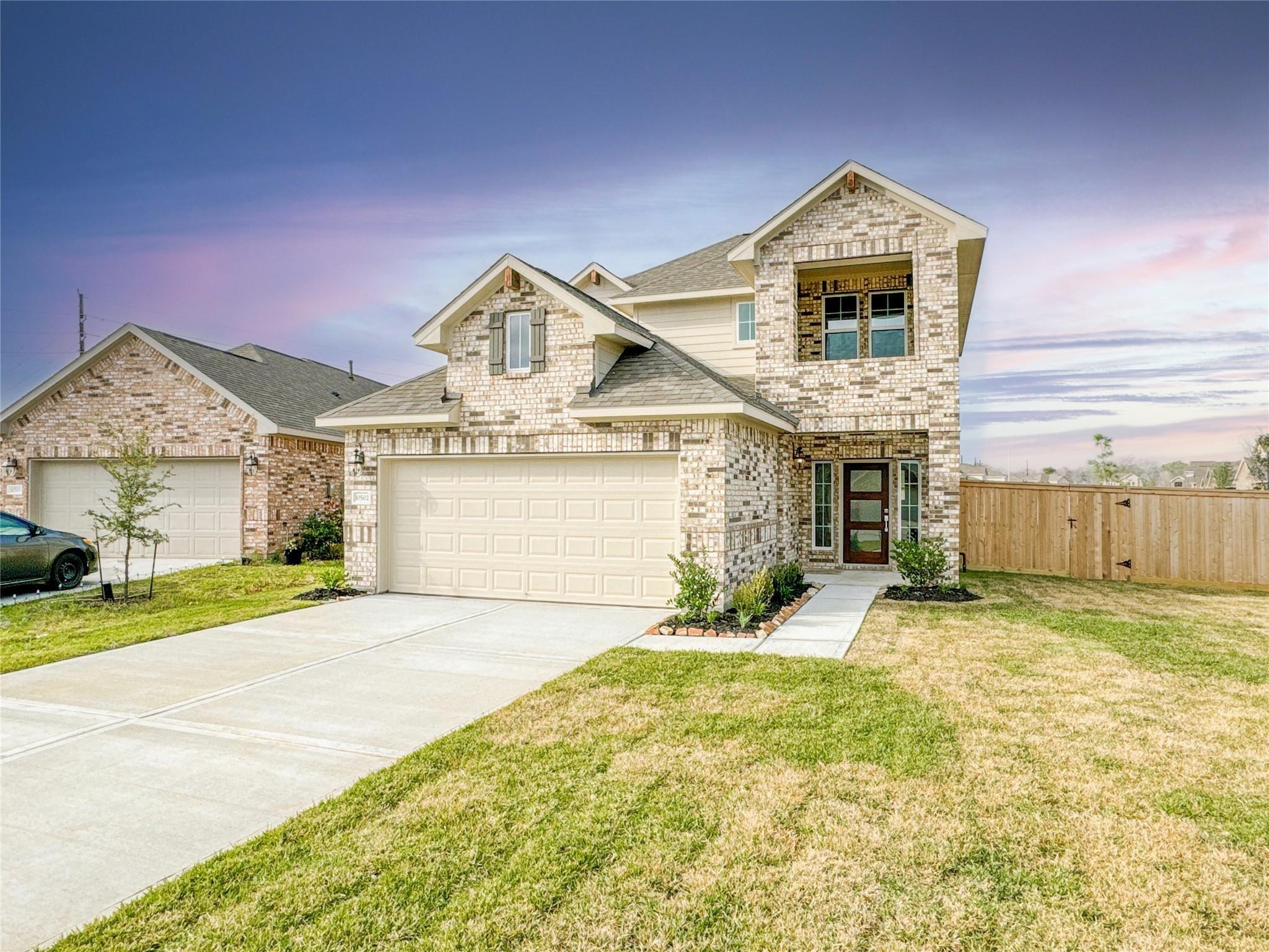 Mount Tallac Ct, Rosharon, TX 77583