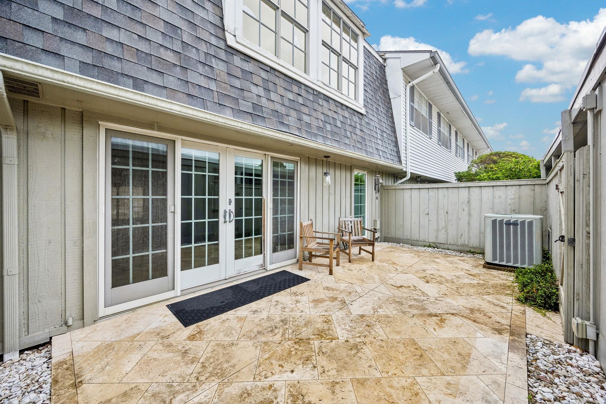 Del Monte Dr, Houston, TX 77057 #1